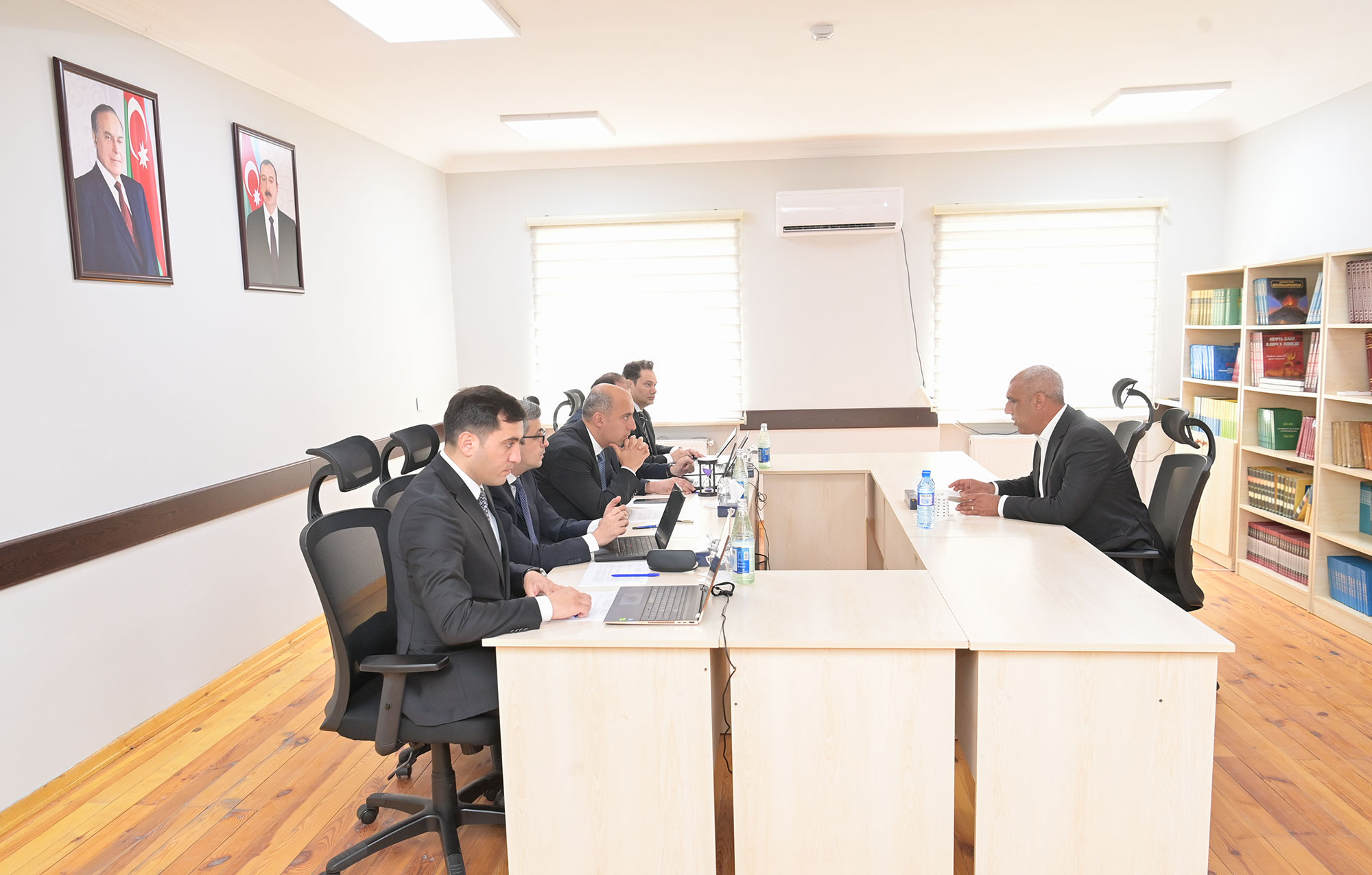 Elm və təhsil naziri Astarada vətəndaşları qəbul edib