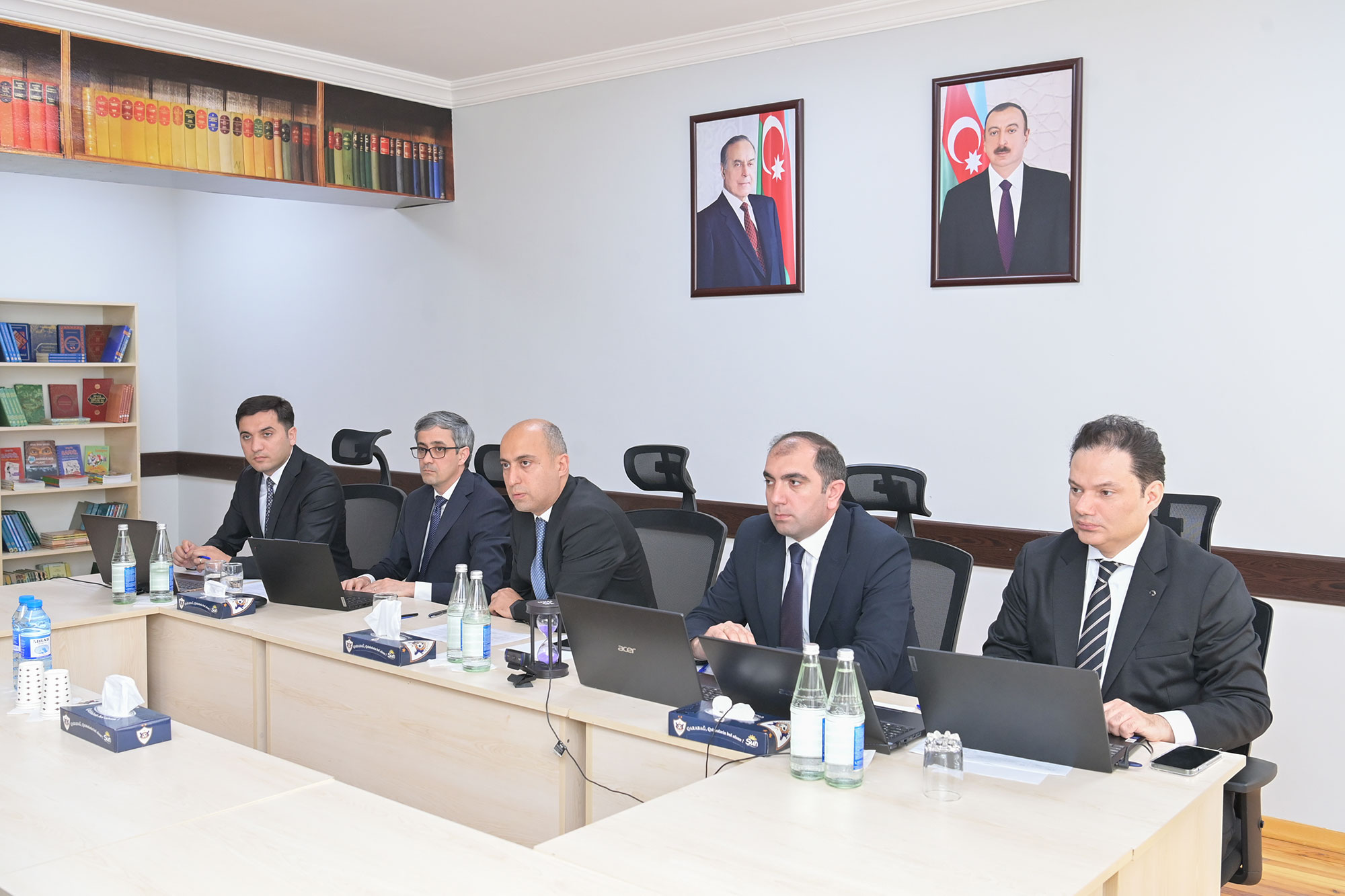 Elm və təhsil naziri Astarada vətəndaşları qəbul edib