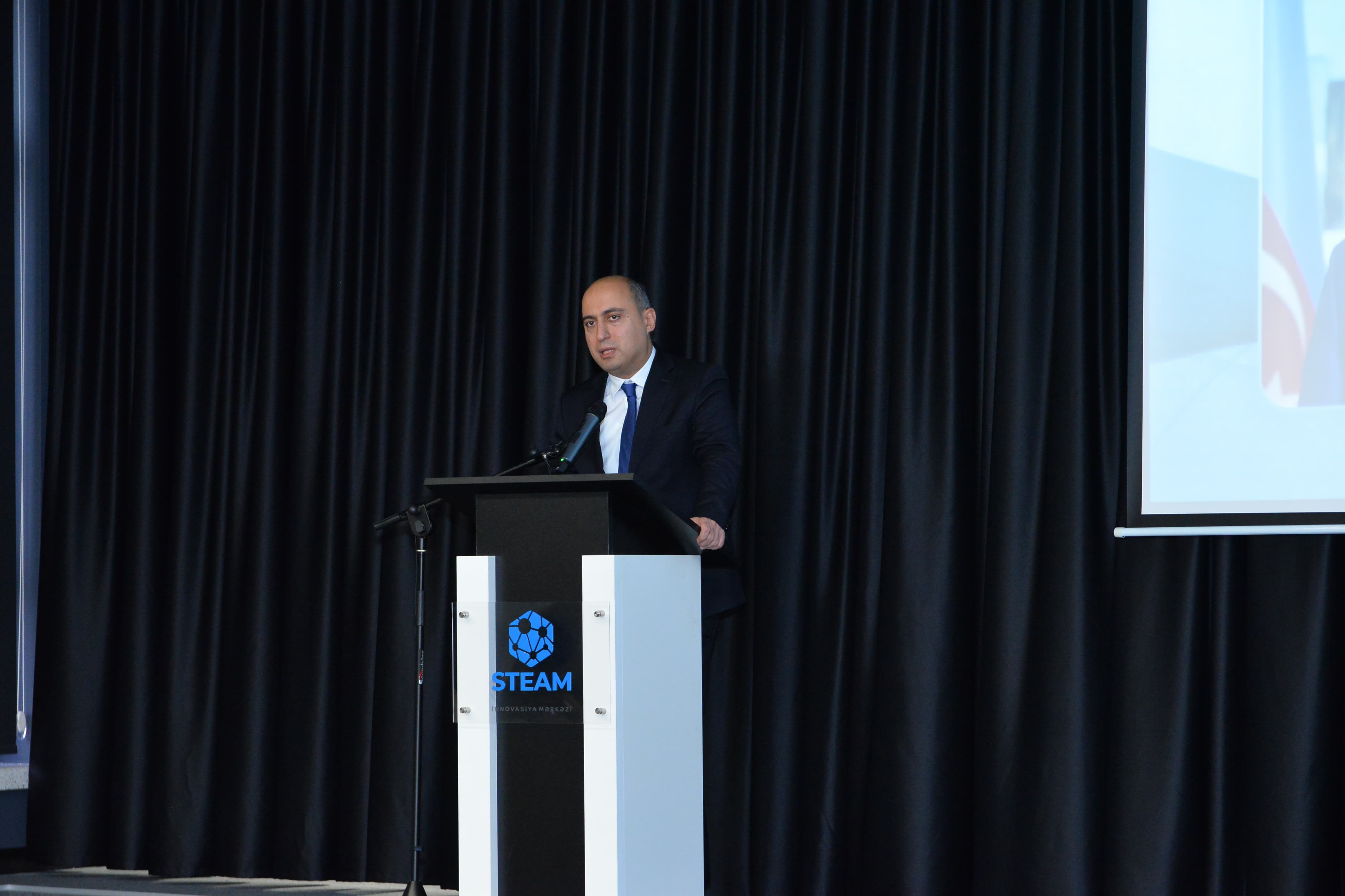 Elm və təhsil naziri: Azərbaycanlı uşaqların təhsil ehtiyacları daha detallı araşdırıla bilər 