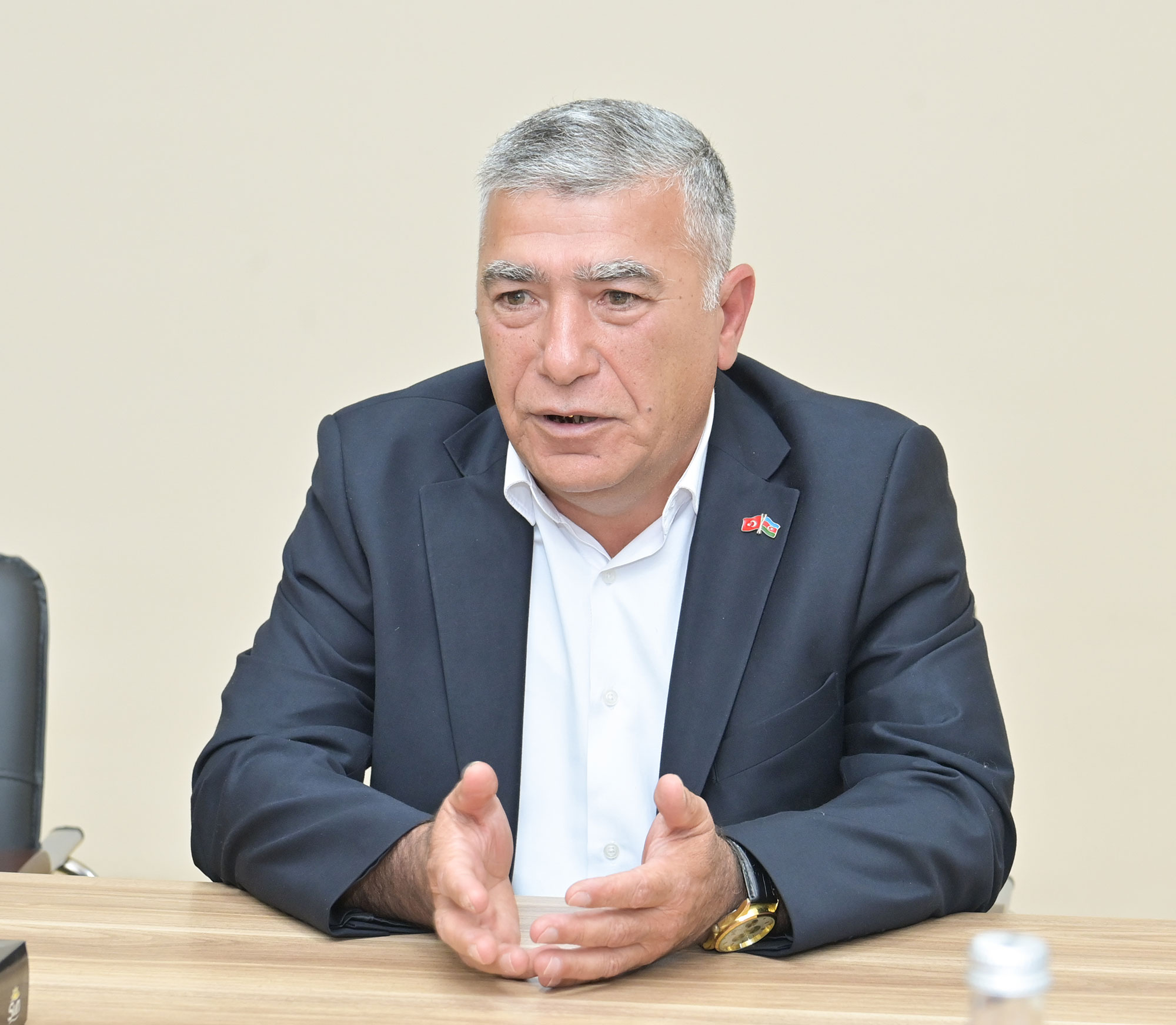 Elm və təhsil naziri Daşkəsəndə vətəndaşları qəbul edib