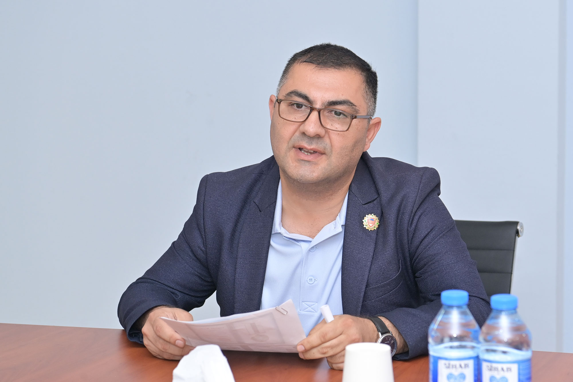 Elm və təhsil naziri Oğuzda vətəndaşları qəbul edib