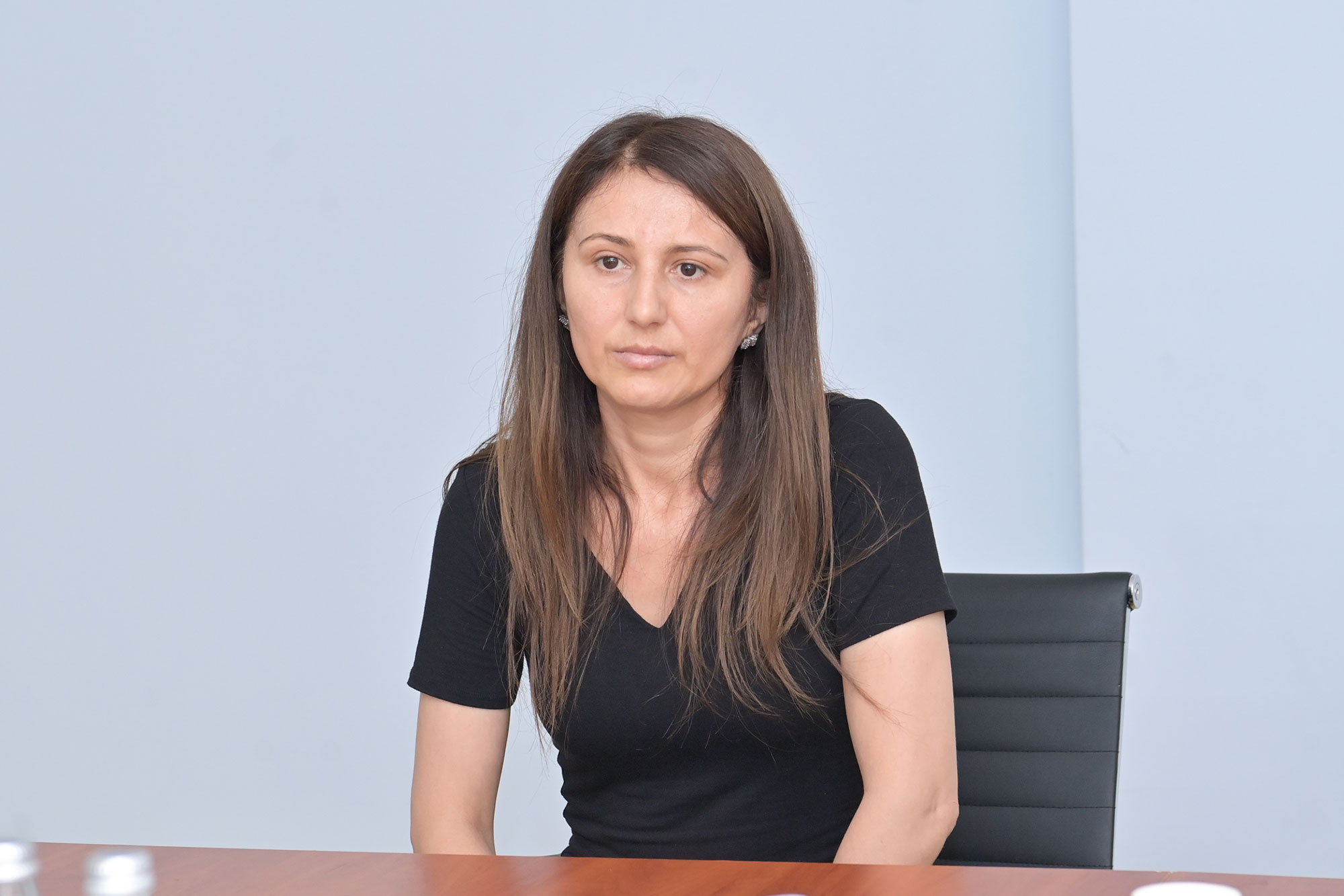 Elm və təhsil naziri Oğuzda vətəndaşları qəbul edib