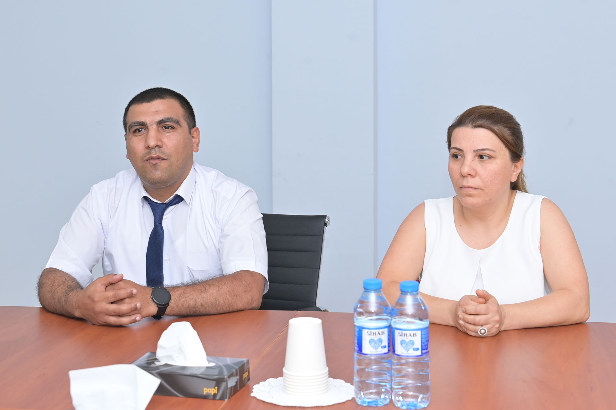 Elm və təhsil naziri Oğuzda vətəndaşları qəbul edib