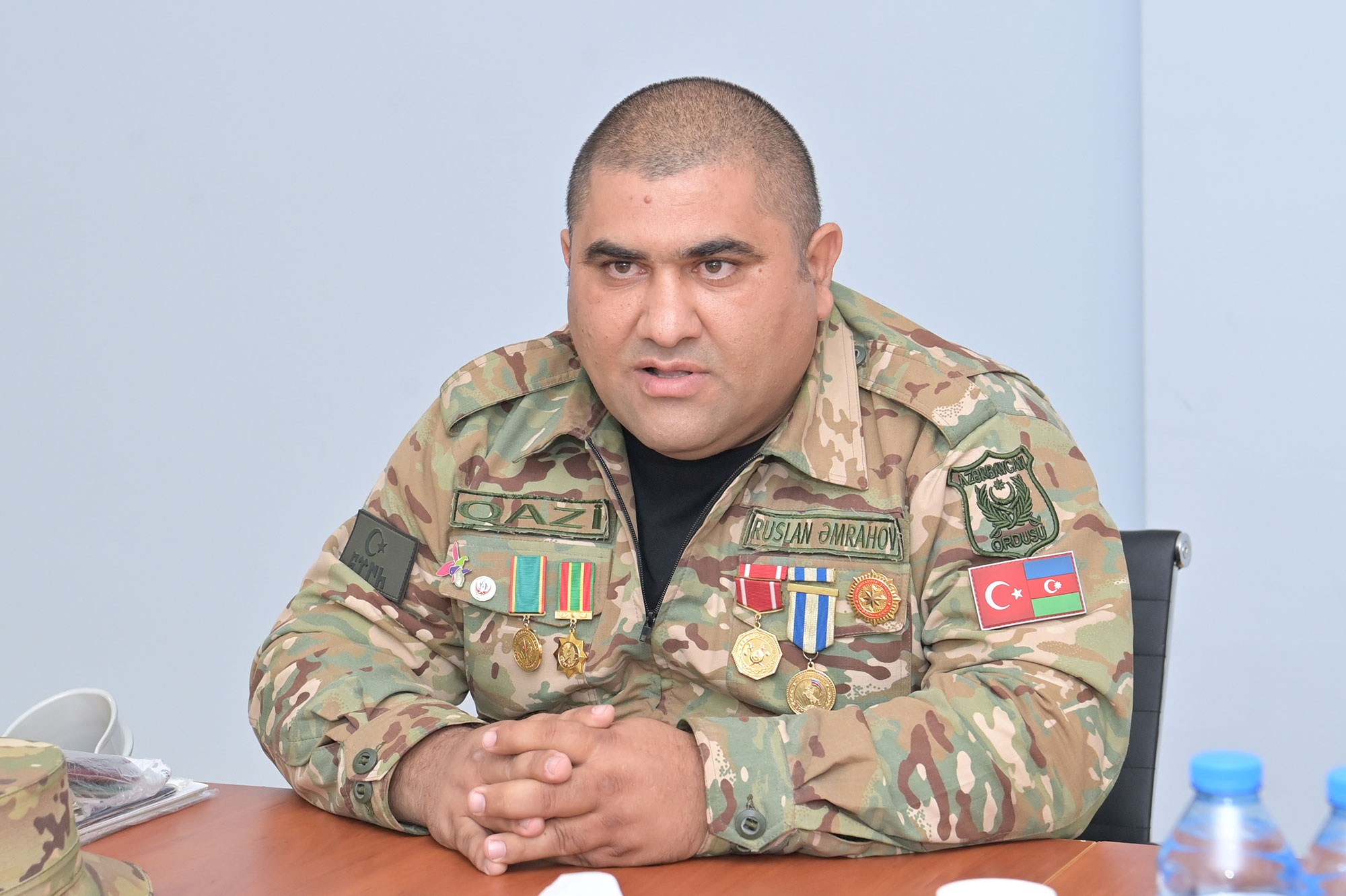 Elm və təhsil naziri Oğuzda vətəndaşları qəbul edib