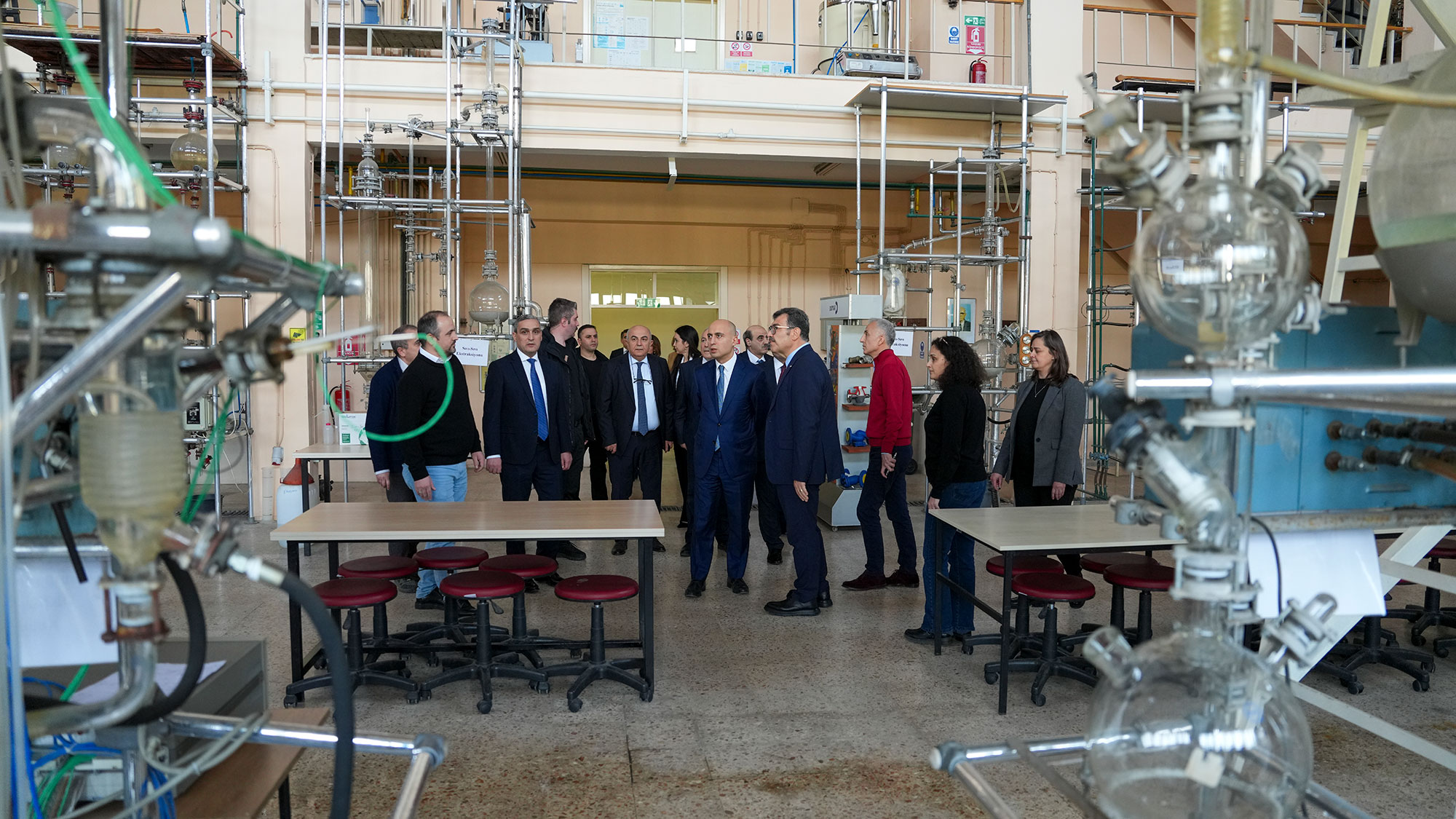 Elm və təhsil naziri Türkiyənin bir neçə ali təhsil müəssisəsində olub