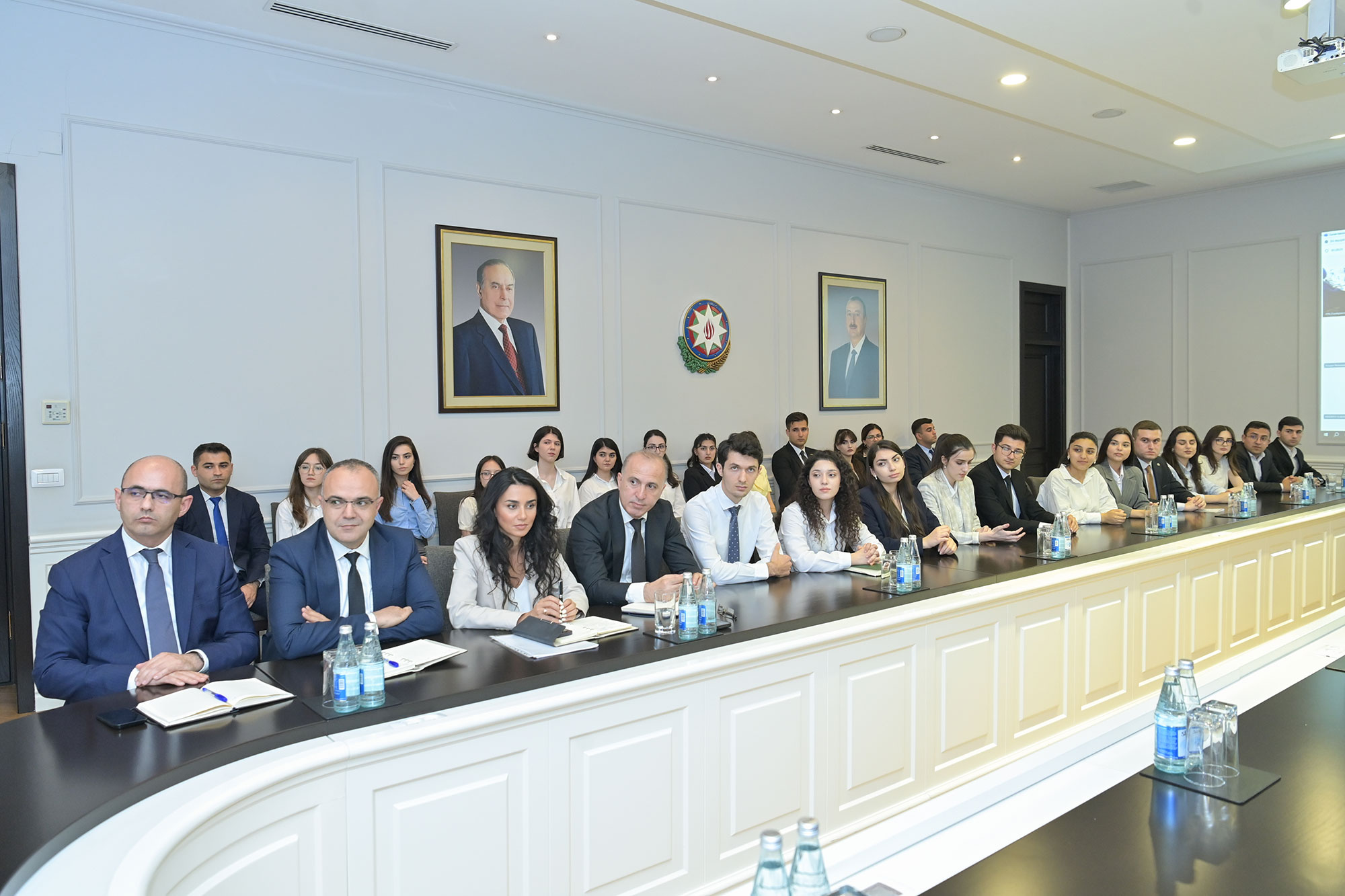 Elm və təhsil naziri yeni “Maarifçi”lərlə görüşüb