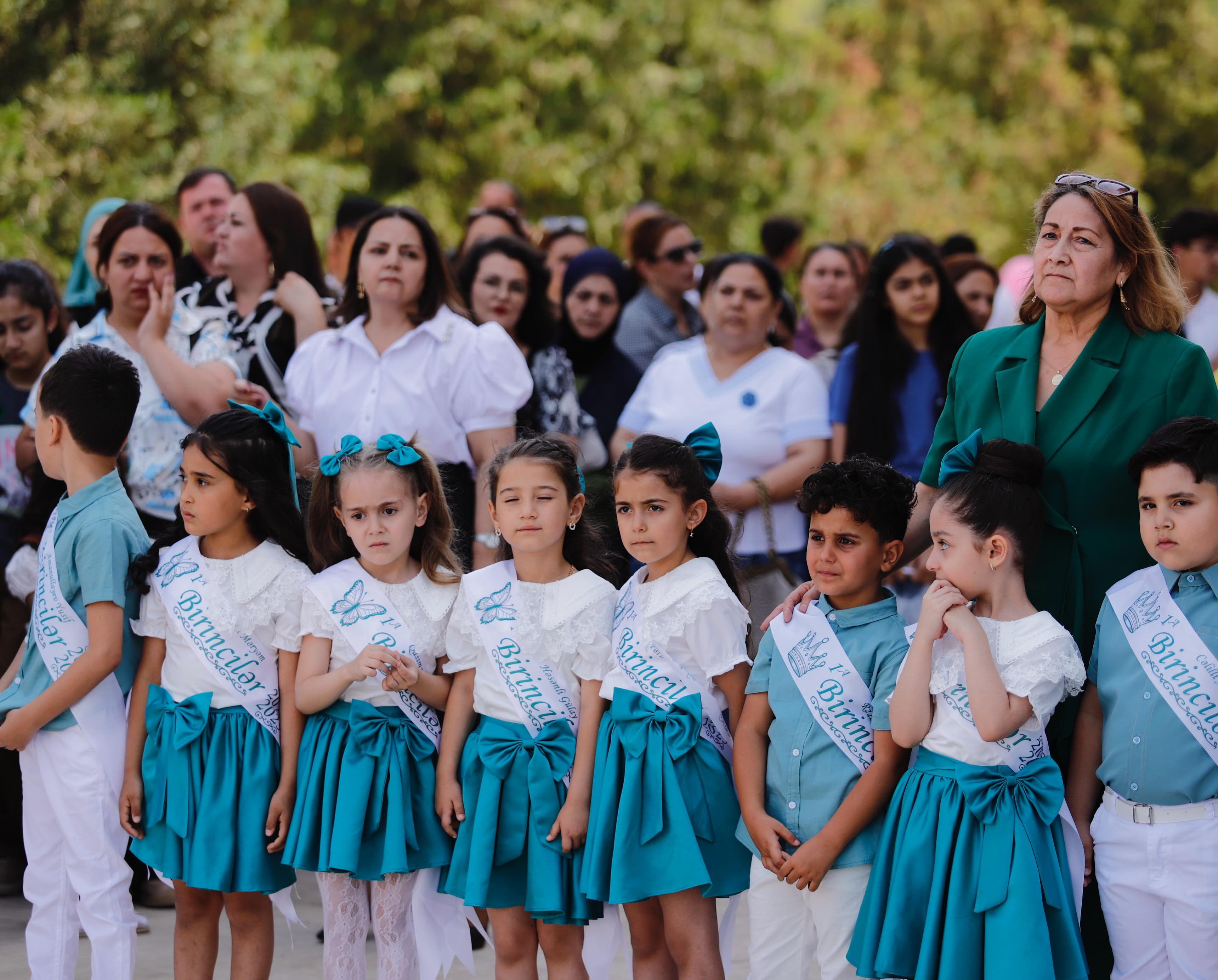 Elm və təhsil nazirinin müavini Naxçıvanda "Son zəng" tədbirində iştirak edib