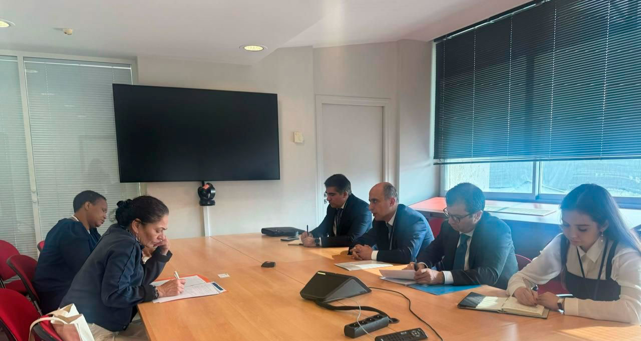 Elm və təhsil nazirinin rəhbərlik etdiyi nümayəndə heyəti Parisdə bir sıra görüşlər keçirib 