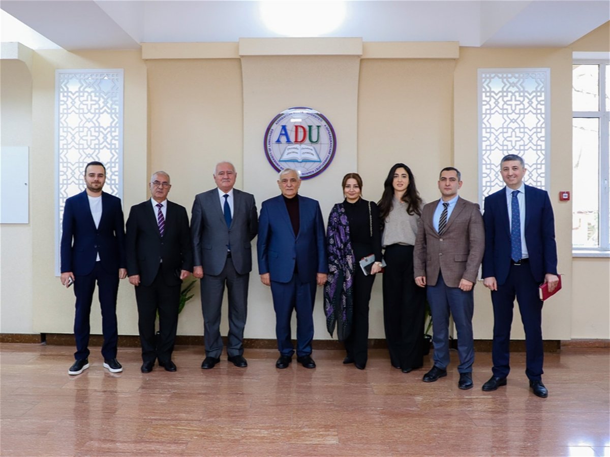 Elm və Təhsil Nazirliyi yanında İctimai Şuranın üzvləri ADU-da olublar 