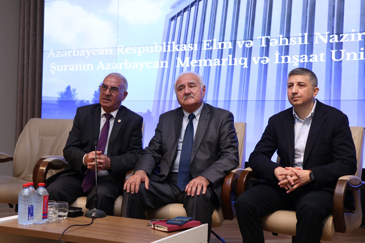 Elm və Təhsil Nazirliyi yanında İctimai Şuranın üzvləri AzMİU-da olublar