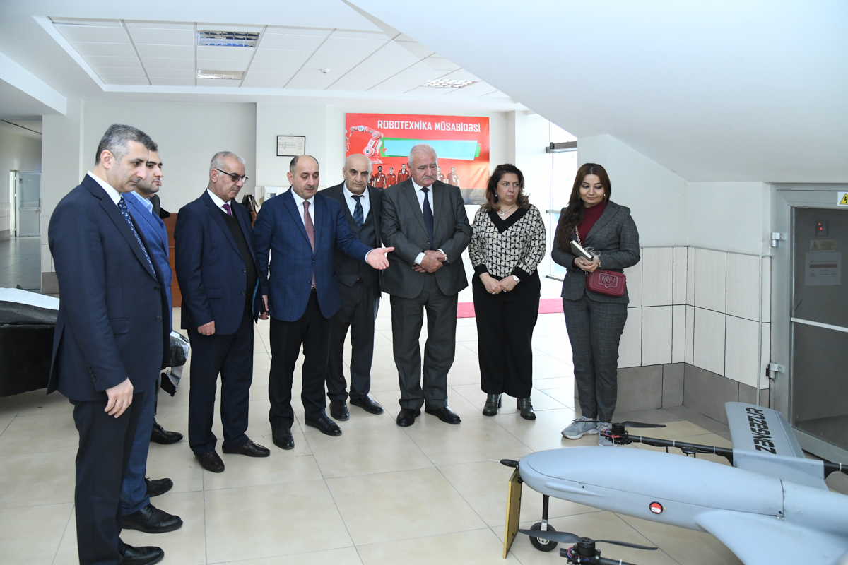 Elm və Təhsil Nazirliyi yanında İctimai Şuranın üzvləri BMU-da olublar