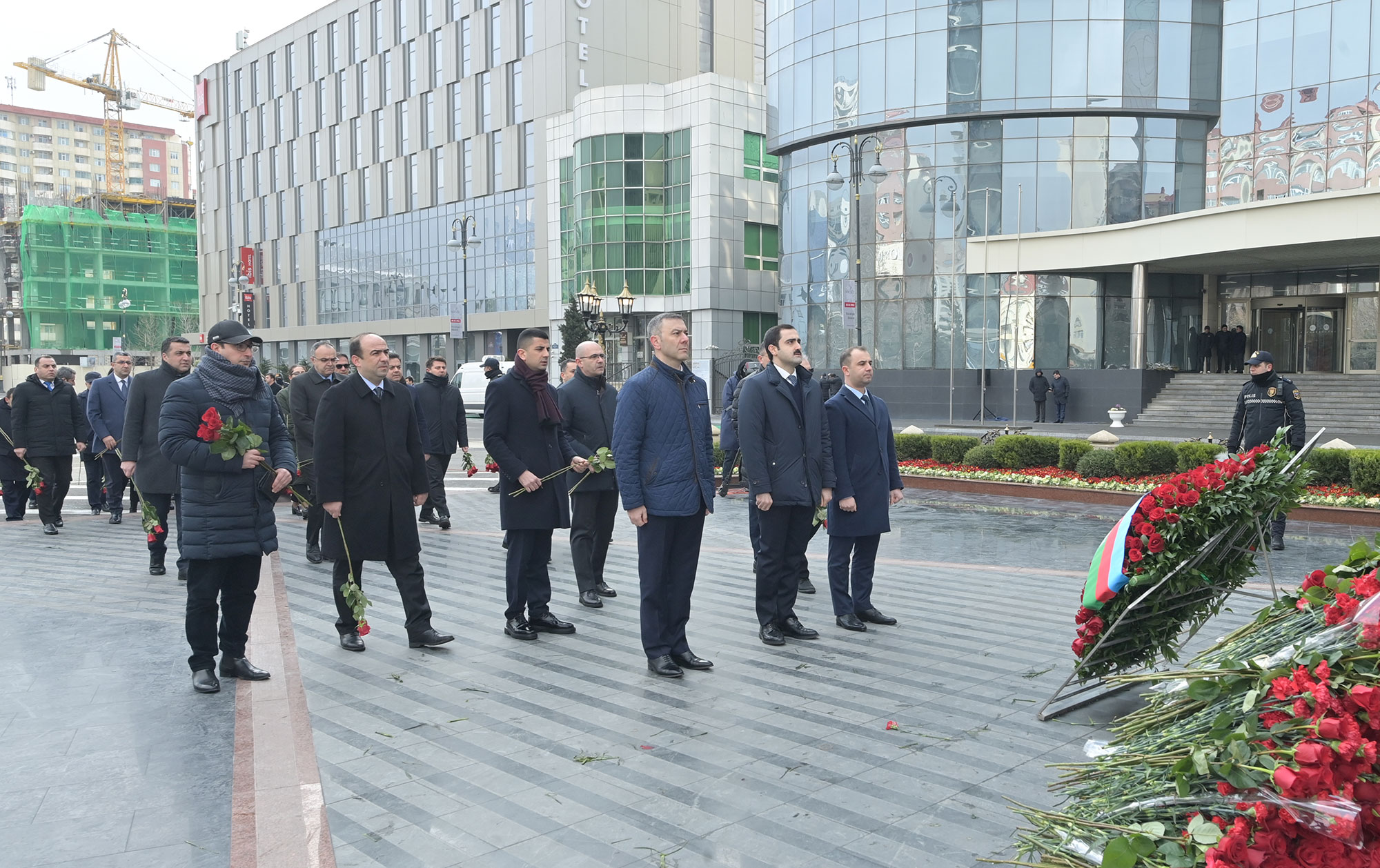 Elm və Təhsil Nazirliyinin kollektivi Xocalı qurbanlarını yad edib