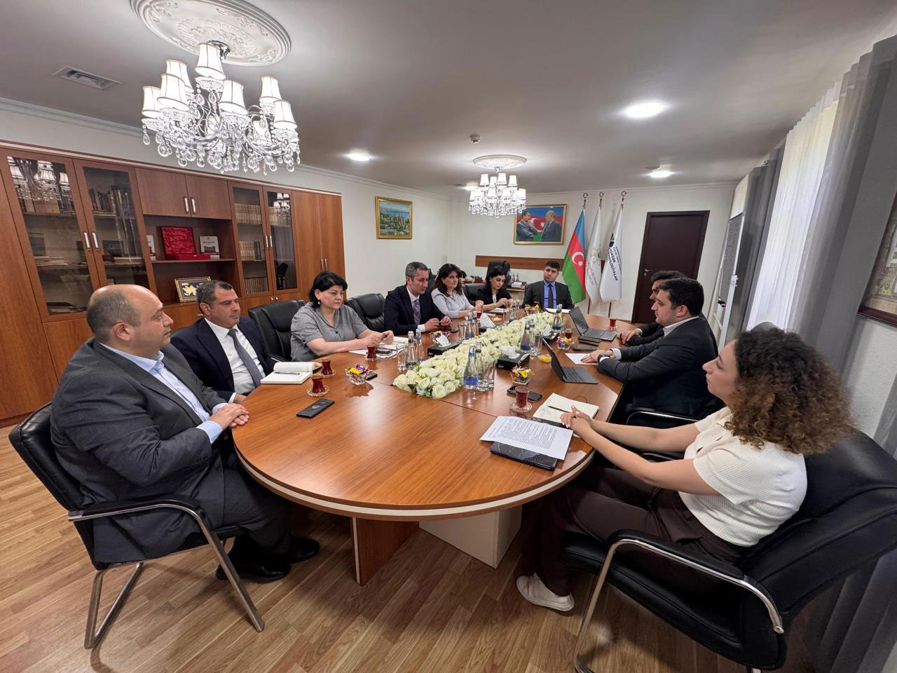 “Elm və təhsilə birgə baxış” layihəsi çərçivəsində YTP-də görüş keçirilib 