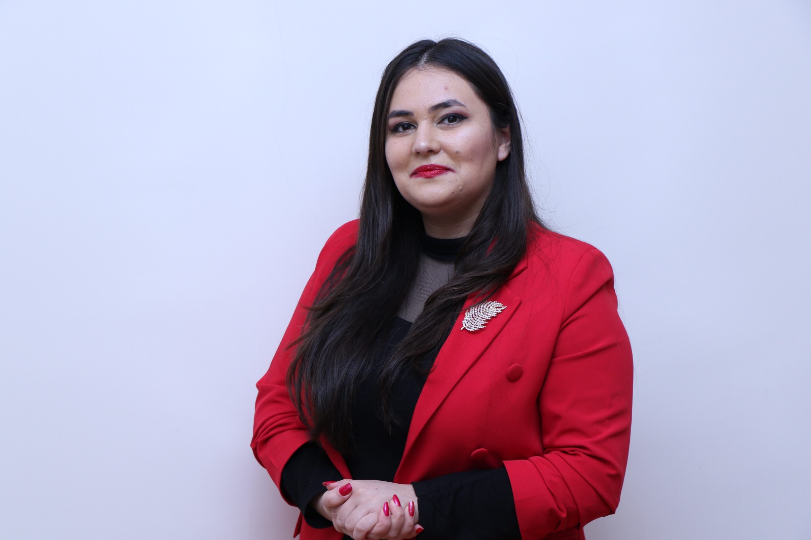 Elmi fəaliyyətimdə daha yüksək standartlara çatmaq istəyirəm – gənc tədqiqatçı 