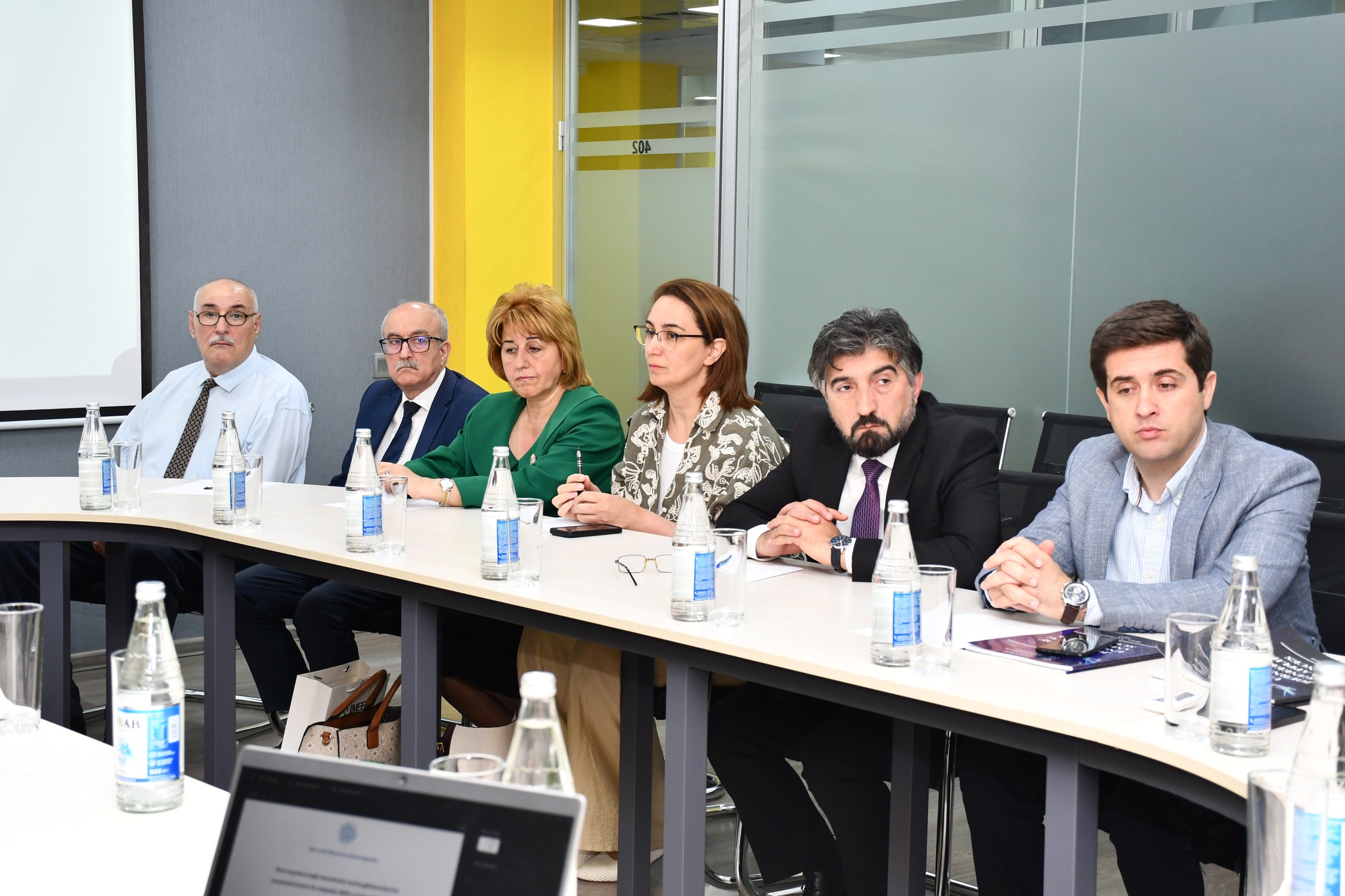 Elmi jurnalların nüfuzunun artırılması məqsədilə pilot layihəyə start verilib