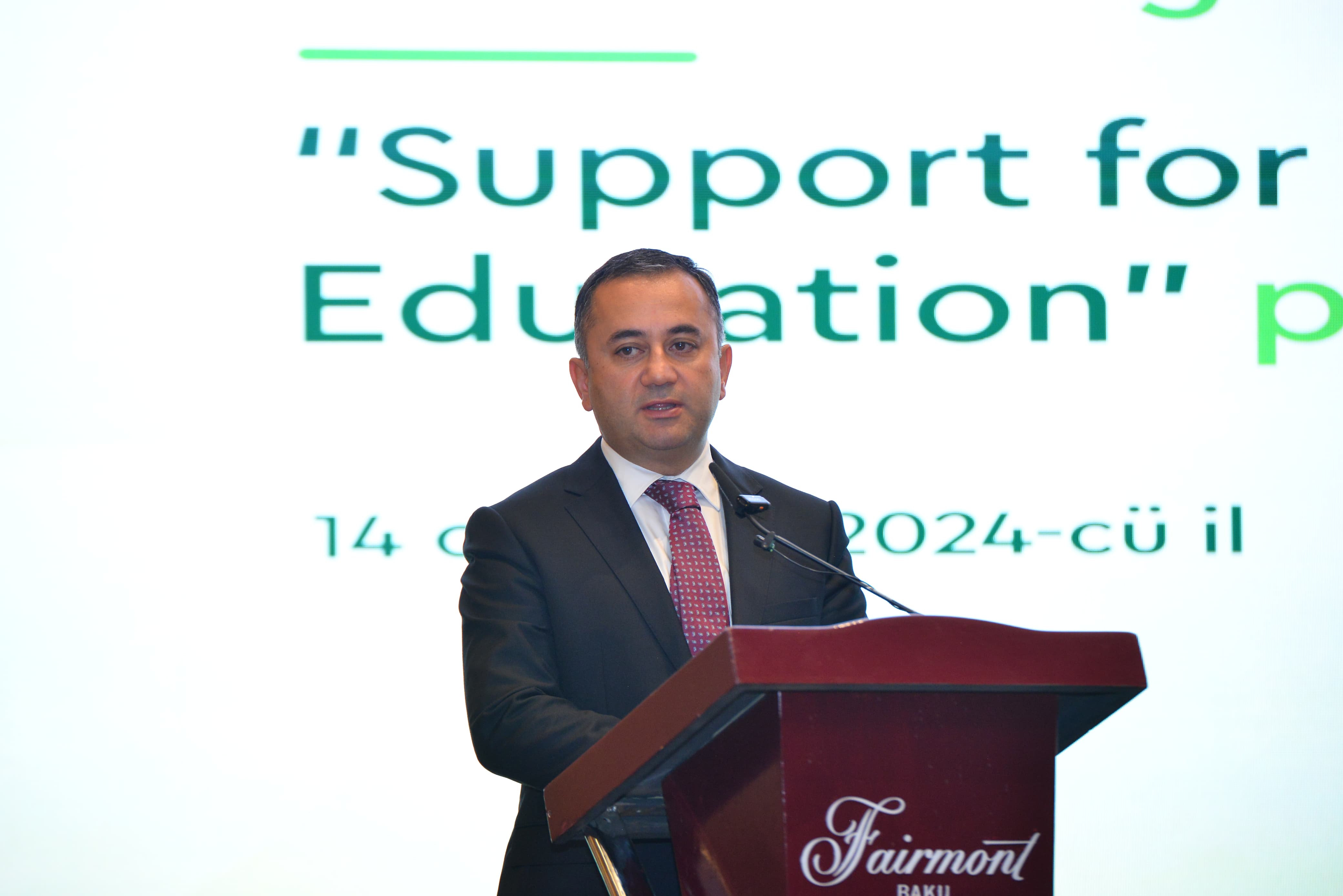 Elnur Nəsibov: Təhsilə dəstək üçün artıq onlayn formada ianə vermək olar 