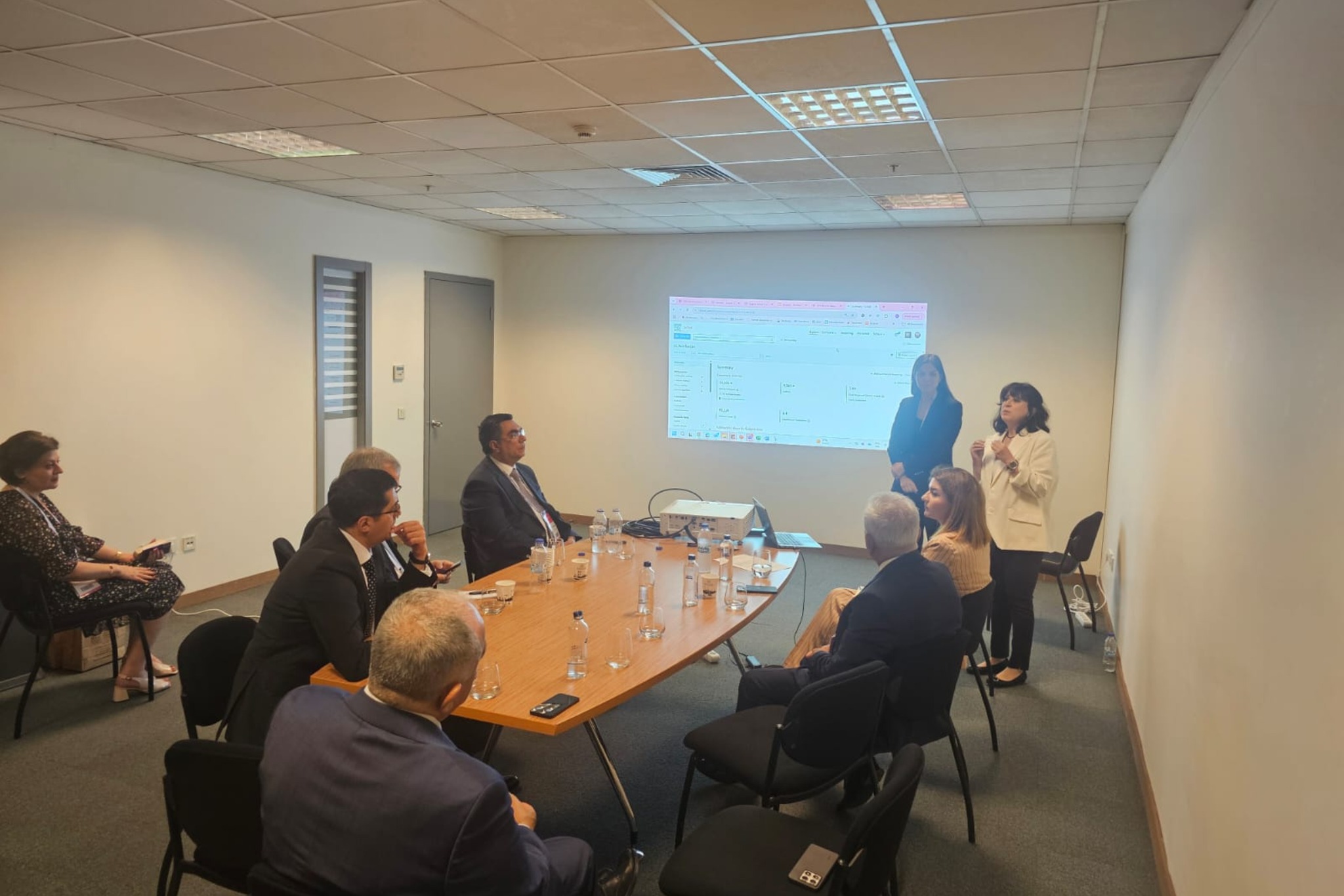 "Elsevier" və Azərbaycan nümayəndə heyəti arasında görüş keçirilib