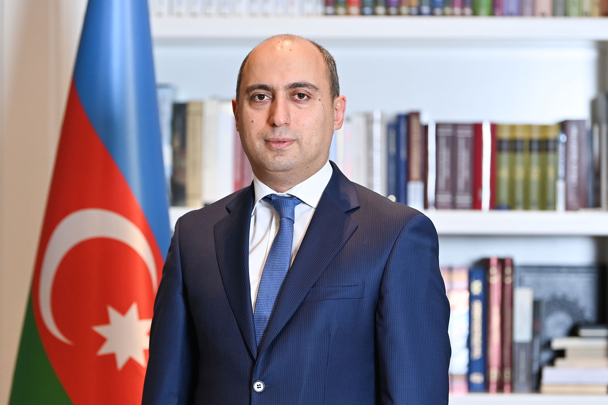 Emin Əmrullayev akademik Dilqəm Tağıyevi təbrik edib 