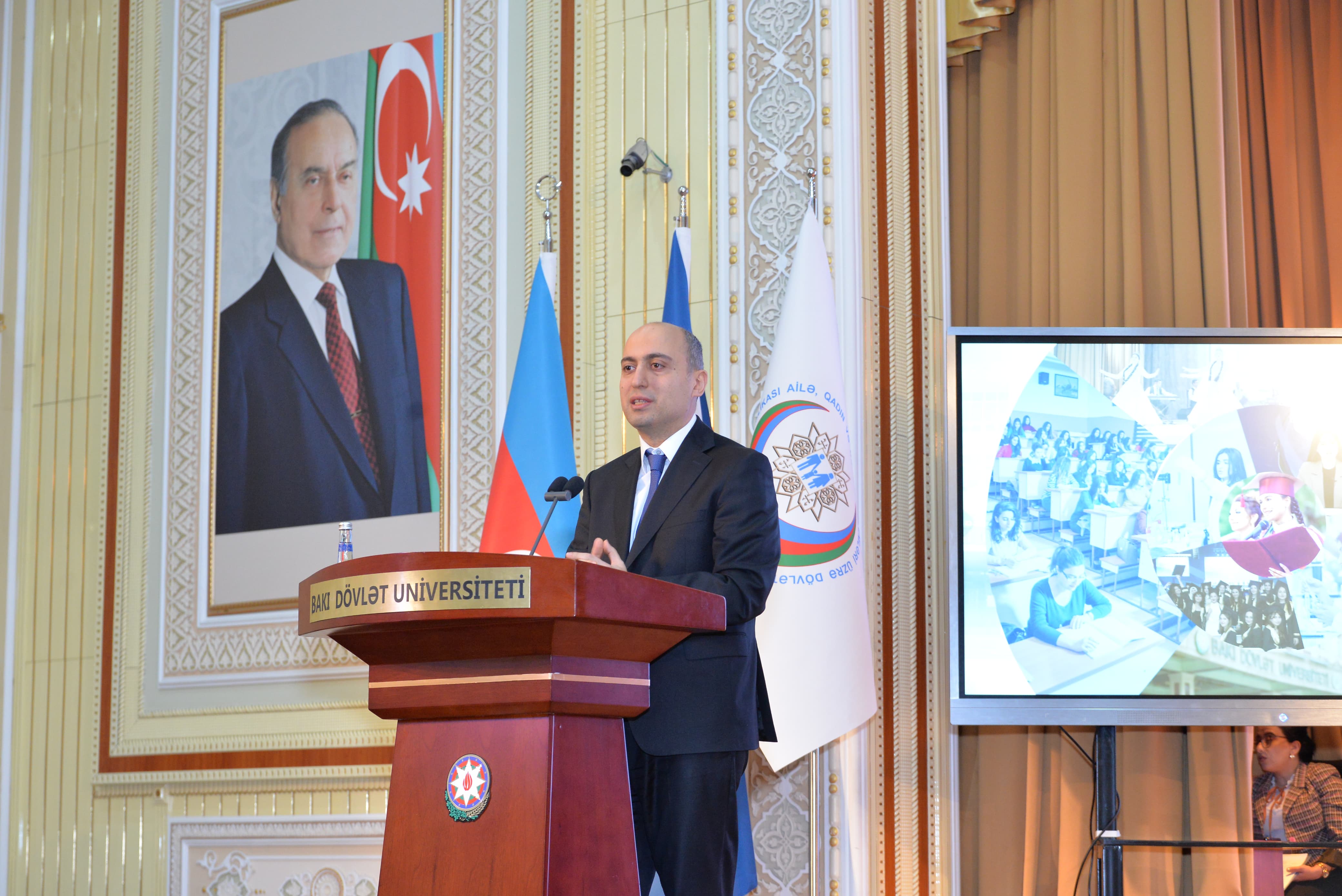 Emin Əmrullayev: Ali təhsilli valideynlərin övladlarının nəticələri daha yüksək olur 