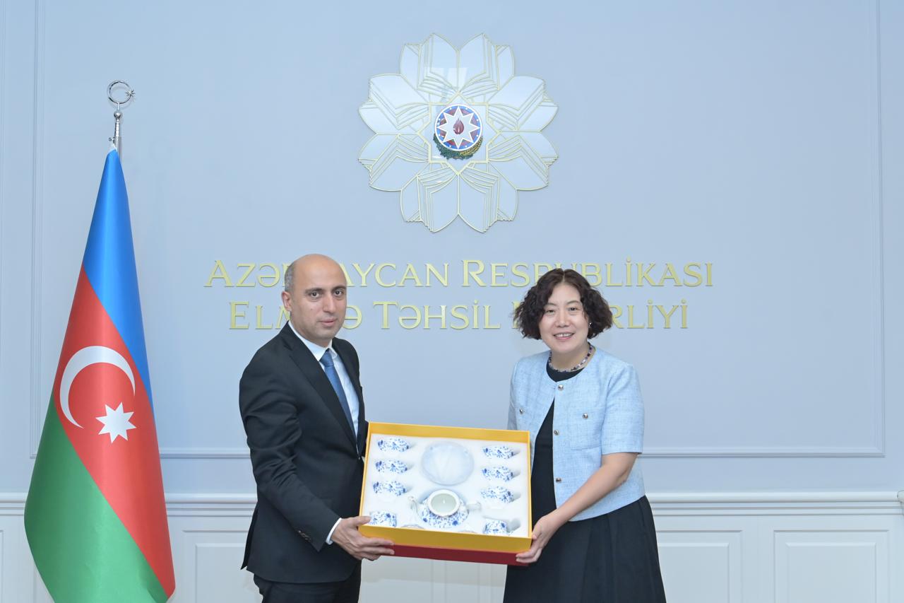 Emin Əmrullayev Çinin ölkəmizdəki səfiri ilə görüşüb 
