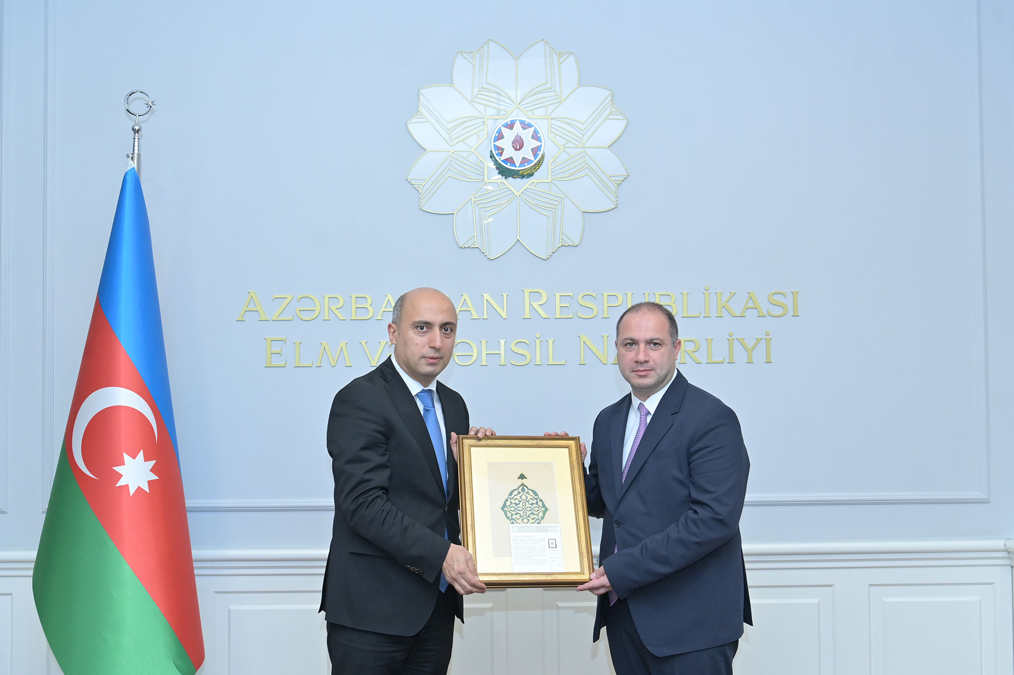 Emin Əmrullayev Gürcüstanın təhsil, elm və gənclər naziri ilə görüşüb