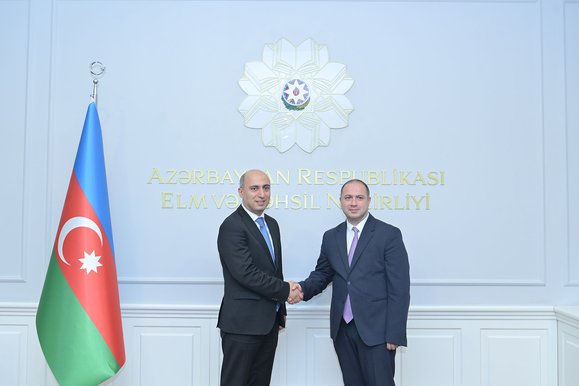 Emin Əmrullayev Gürcüstanın təhsil, elm və gənclər naziri ilə görüşüb