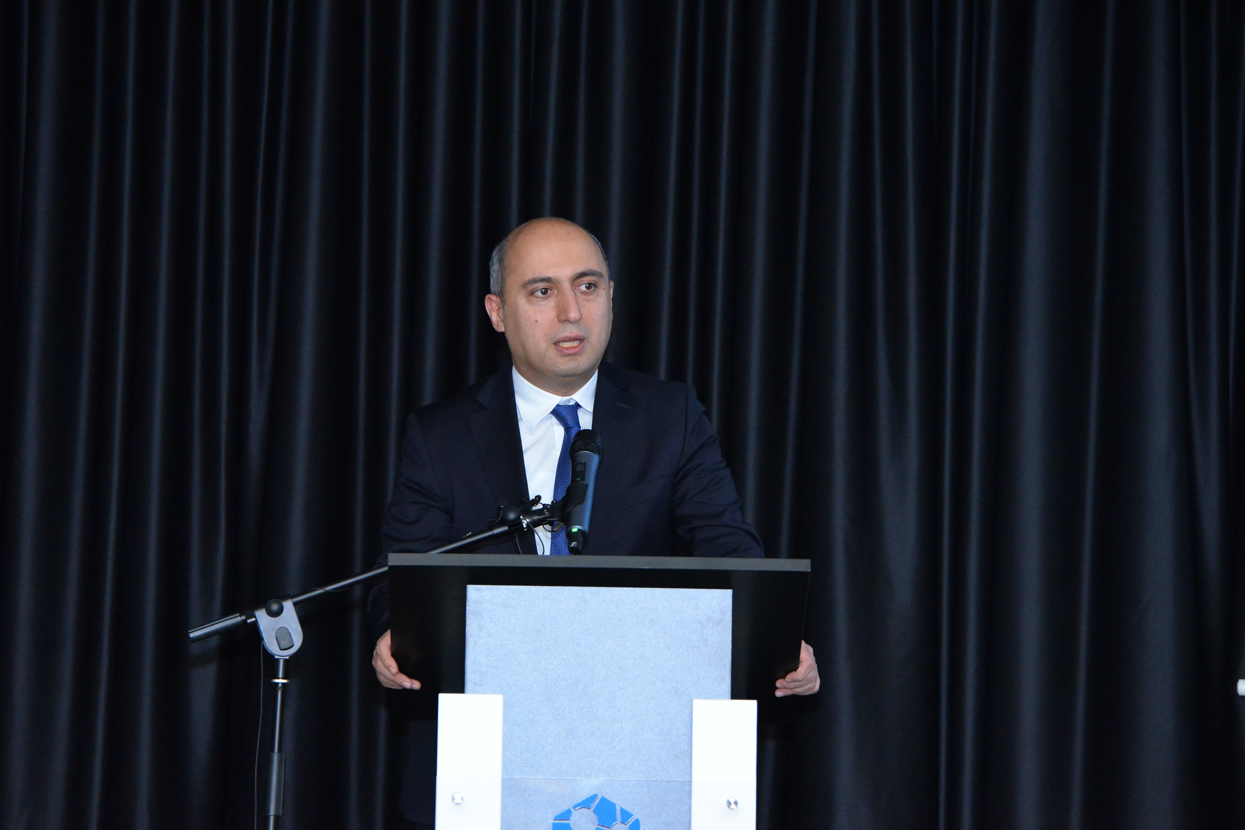 Emin Əmrullayev: Metodkabinetlərdə mərhələli islahatlar aparılacaq 