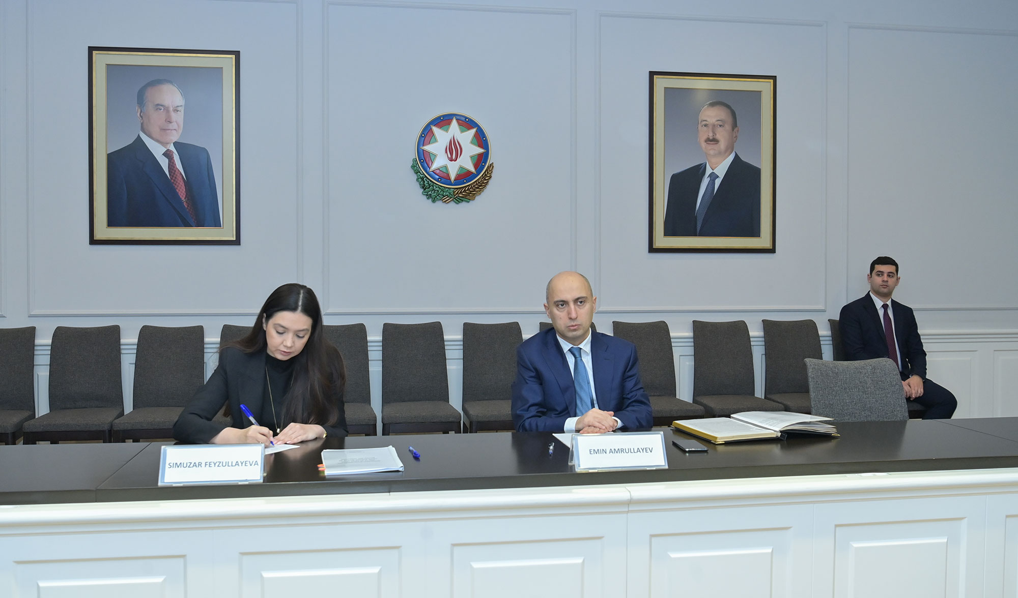 Emin Əmrullayev qazaxıstanlı həmkarı ilə görüşüb