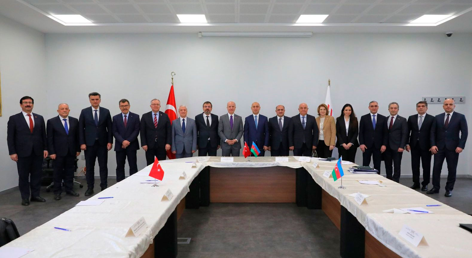 Emin Əmrullayevin rəhbərlik etdiyi nümayəndə heyəti Türkiyədə səfərdədir 