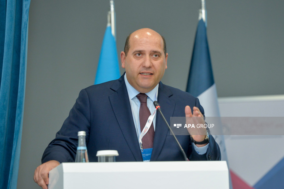 Emin Hüseynov: Füzuli ilə Ağdamda yeni məktəb və bağça inşa olunur 