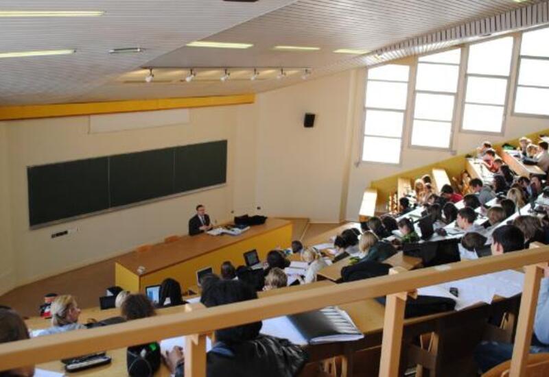 Ən çox bu universitetlərin tələbələri təhsil krediti alır - Siyahı 