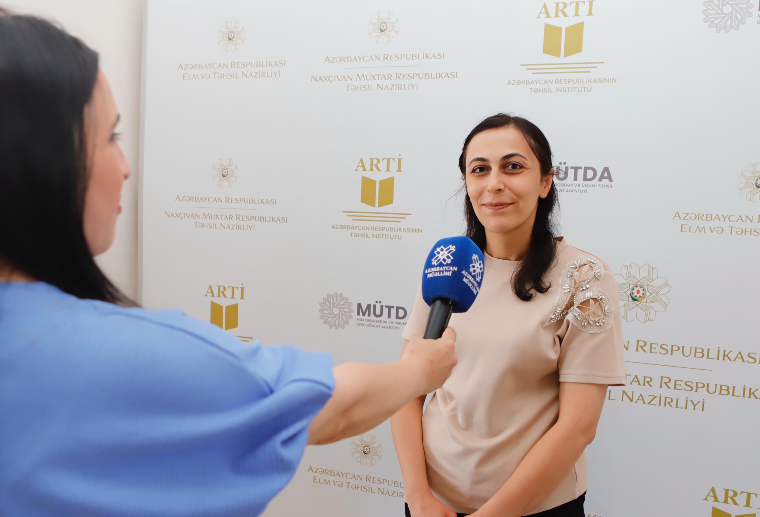 Ən yüksək nəticə göstərən müəllim: Sertifikatlaşdırma özünü təkmilləşdirmə üçün faydalıdır 