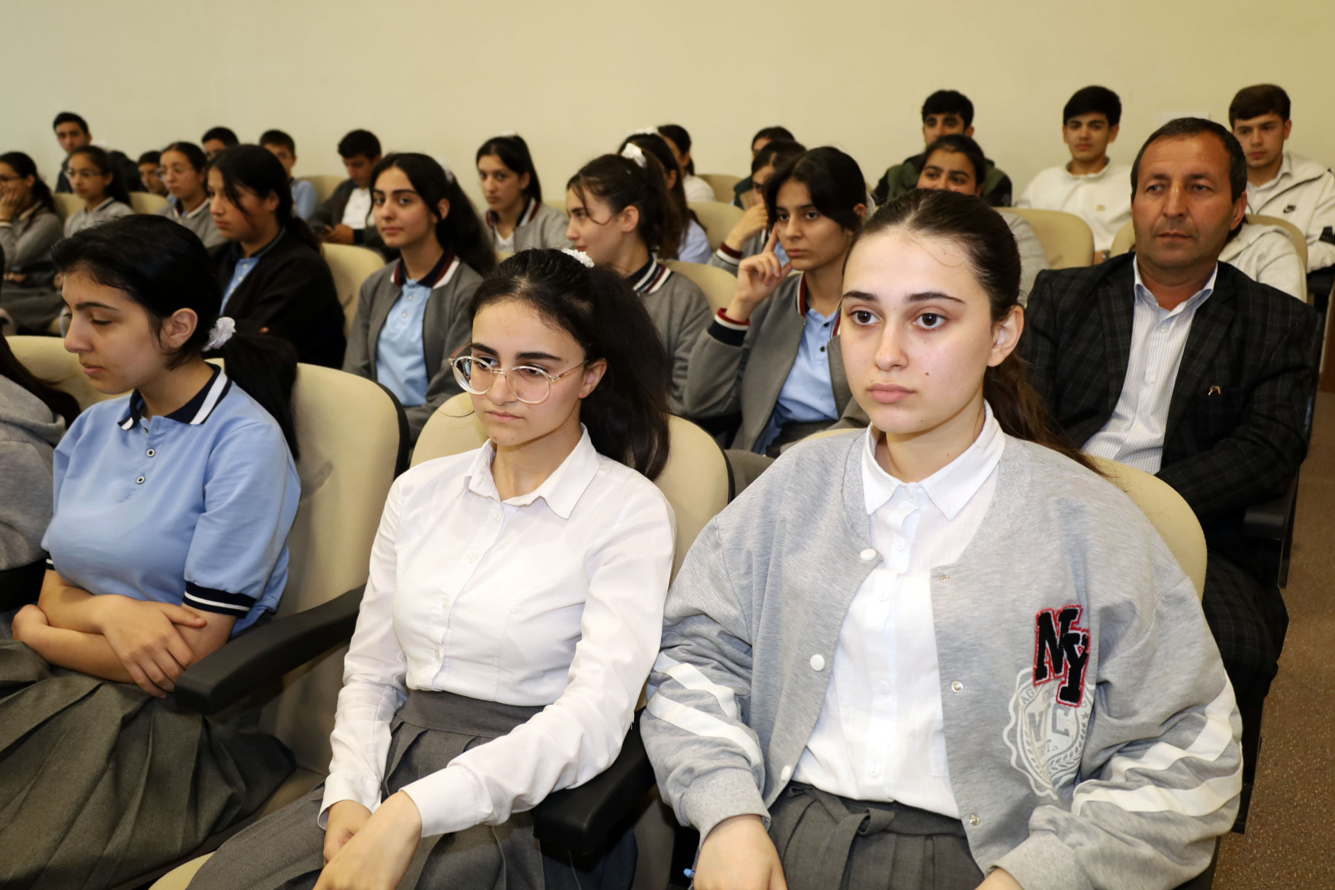 Erkən nikah hallarının qarşısının alınması ilə bağlı tədbir keçirilib