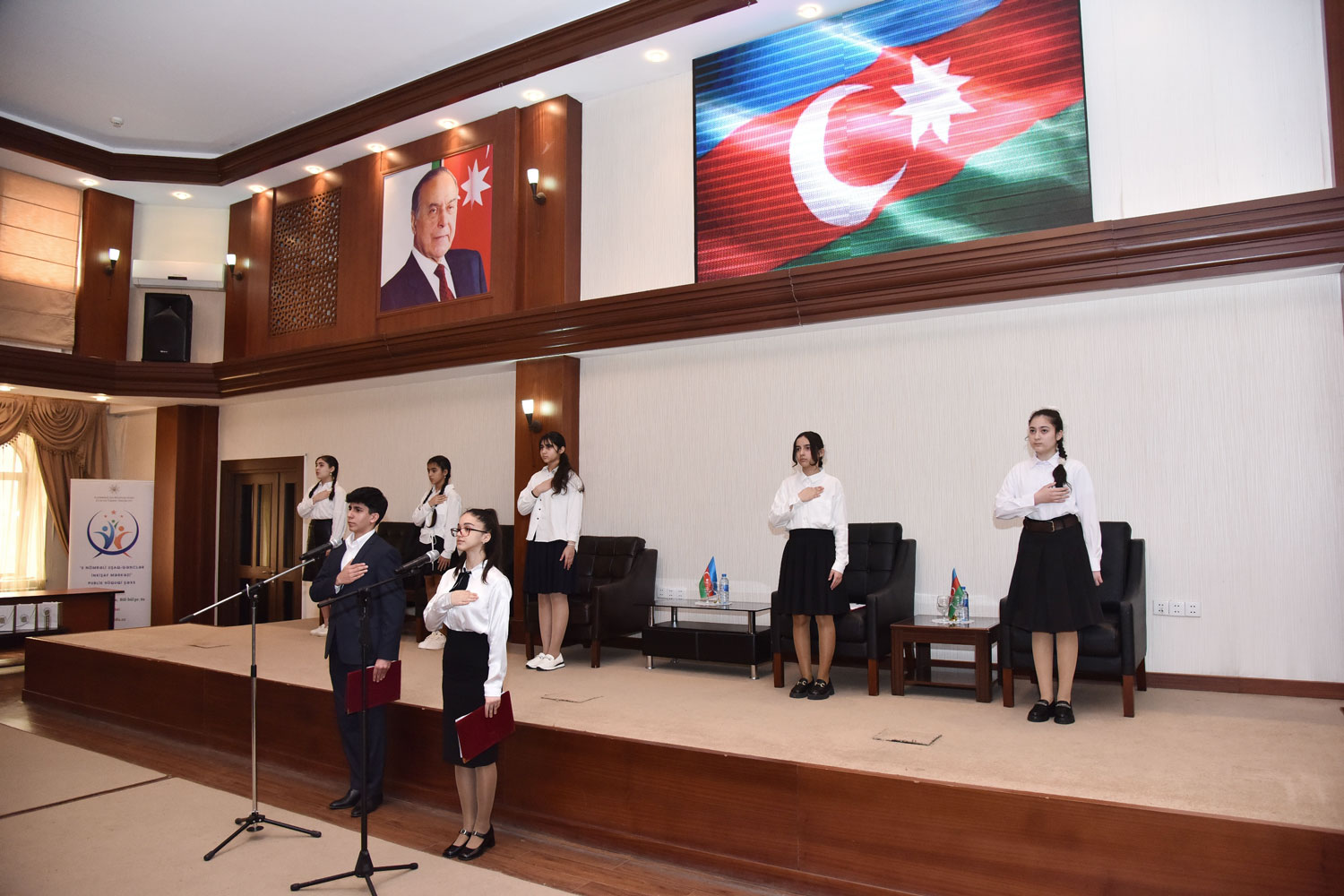 Esse müsabiqəsinin qalibləri mükafatlandırılıb 