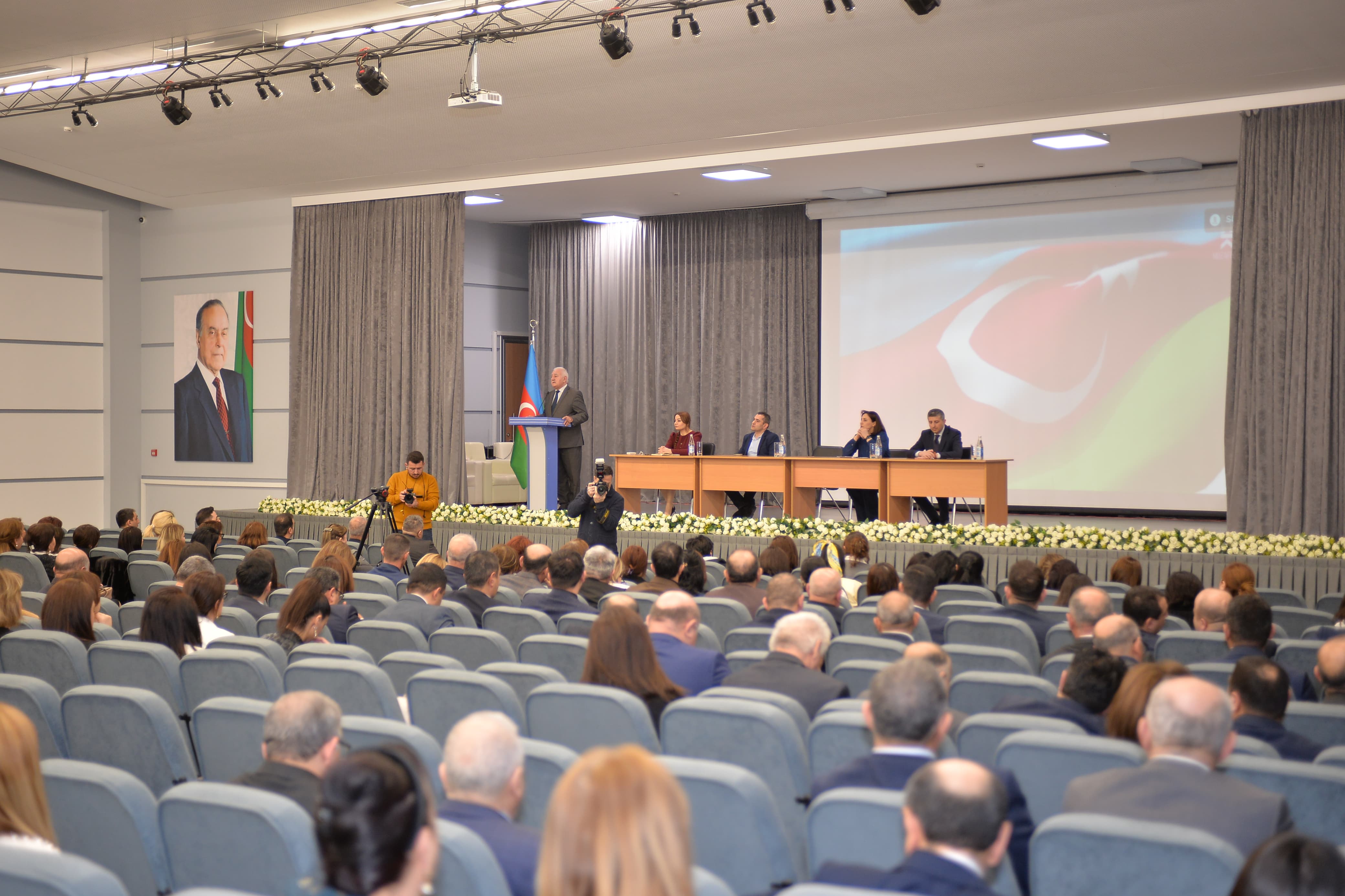 ETN yanında İctima Şuranın üzvləri məktəb direktorları ilə görüşüblər – FOTOLAR 