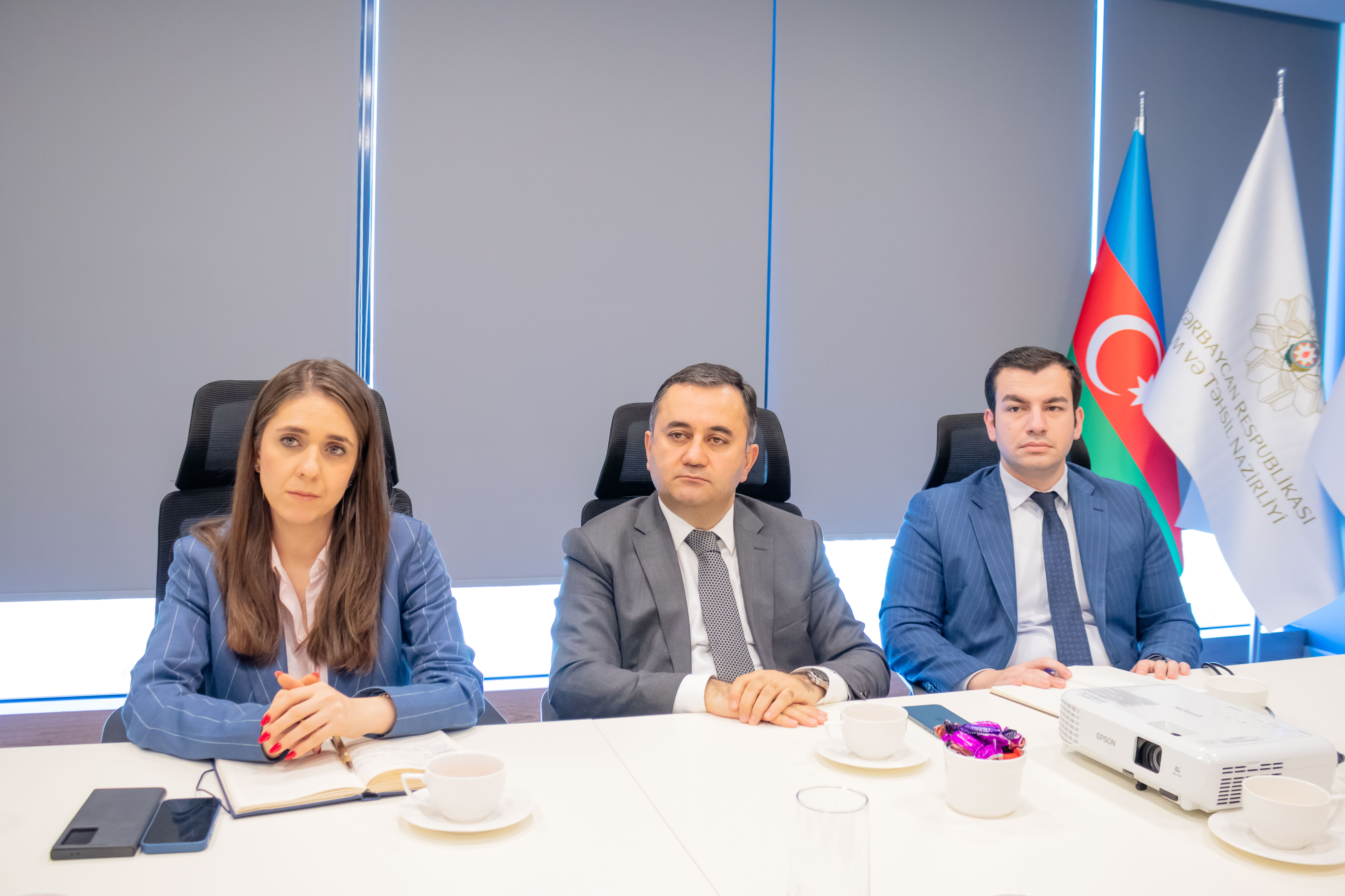 ETN yanında İctimai Şuranın üzvləri Təhsilin İnkişafı Fondunda olublar