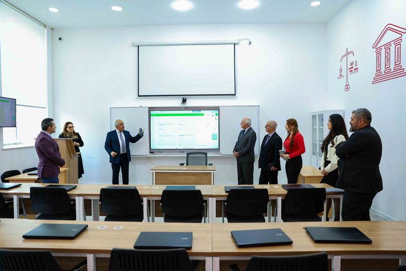 ETN yanında İctimai Şuranın üzvləri UNEC-də olublar