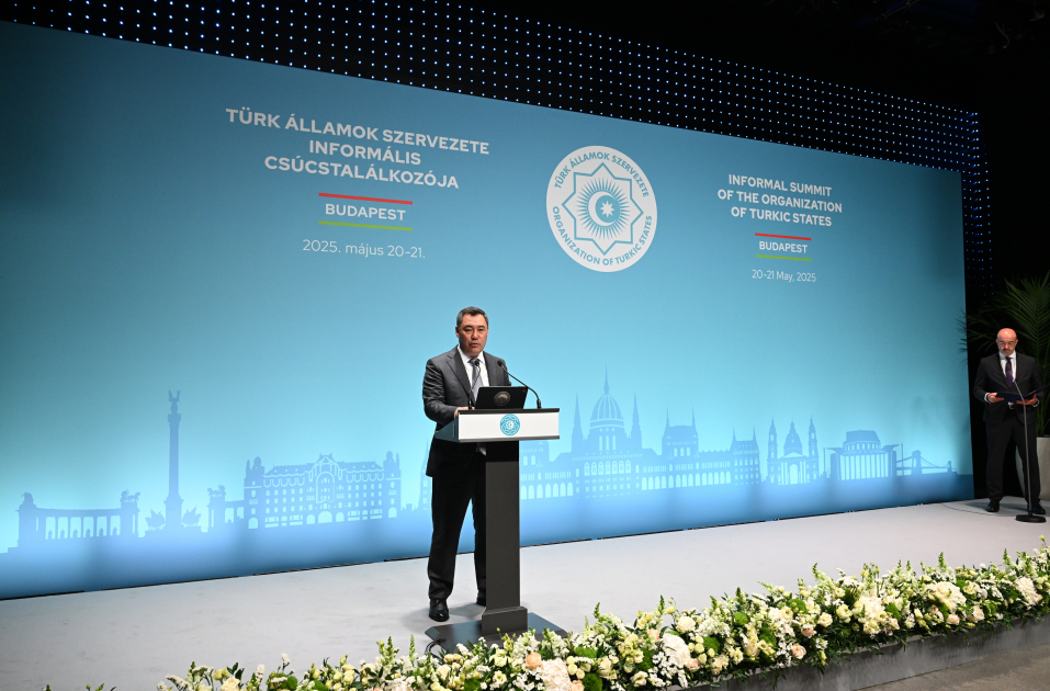 Əziz Sancara Əli Şir Nəvai Beynəlxalq Mükafatı təqdim edilib