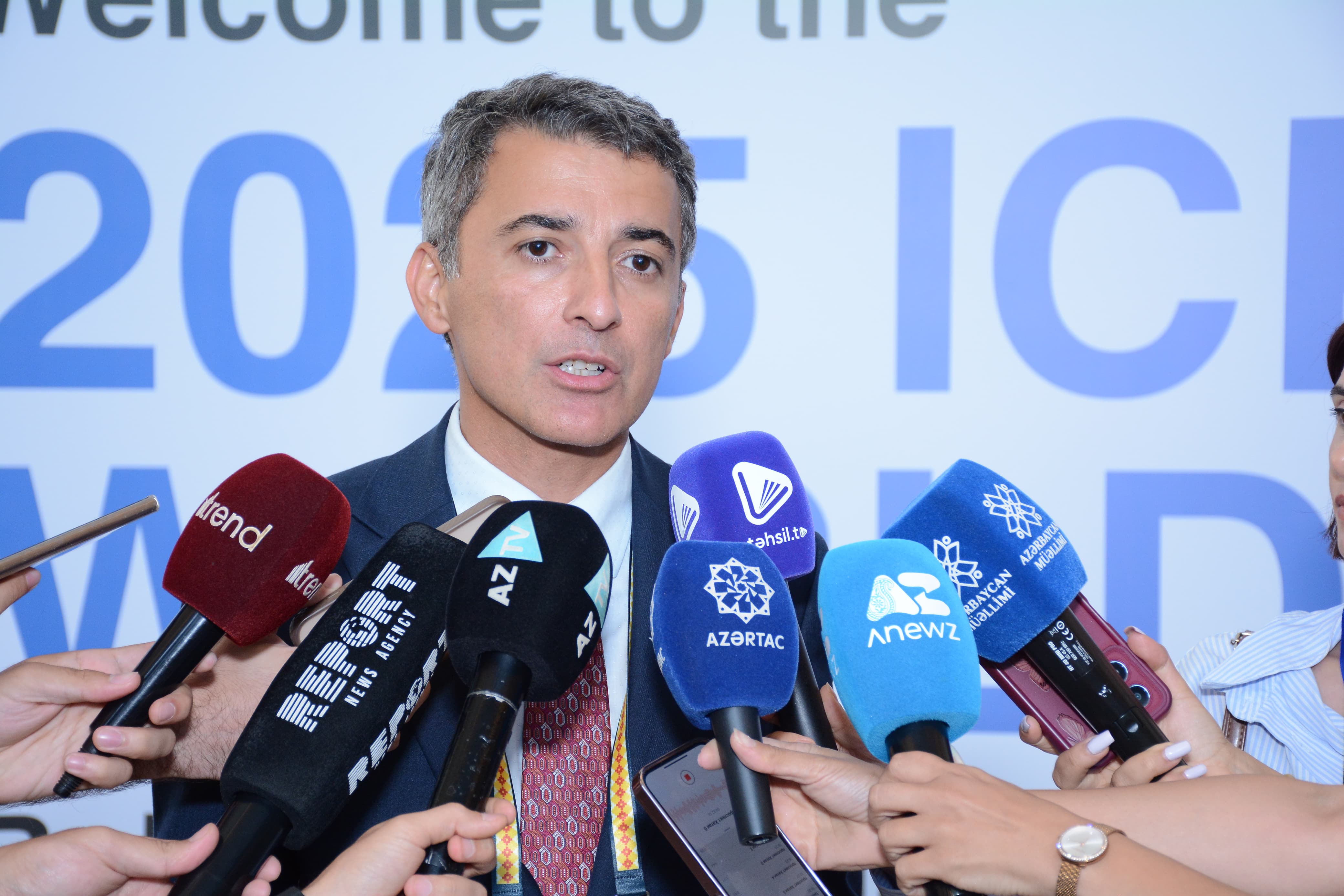 Fariz İsmayılzadə: ICPC dünya finalının Azərbaycanda keçirilməsi ölkəmizin imicinə töhfə verir 