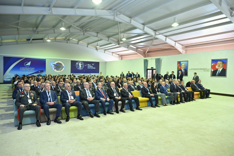 “Fevral məruzələri 2025: Aviakosmik məsələlərin həllində gənclərin yaradıcı potensialı” adlı konfrans başlayıb