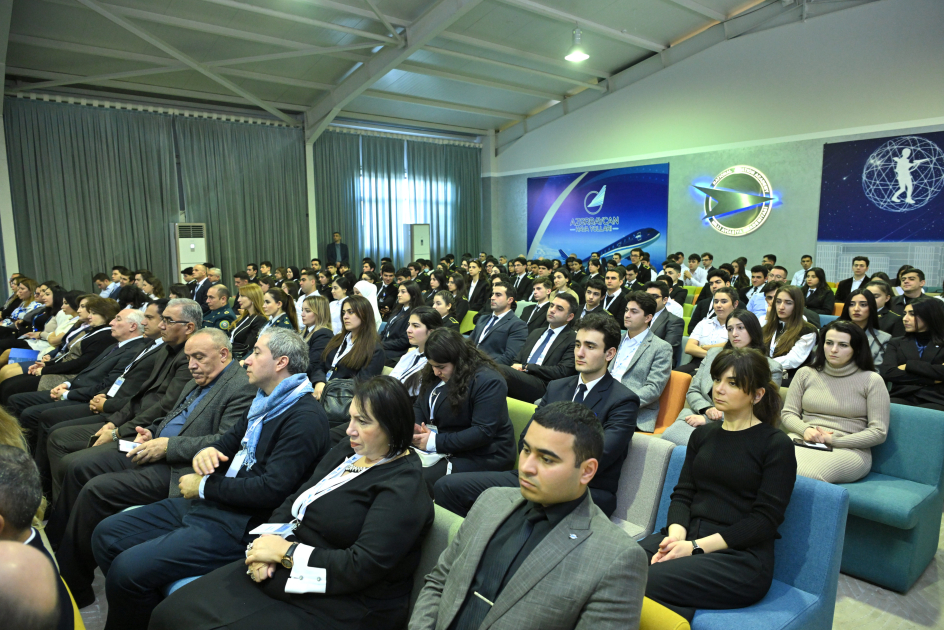 “Fevral məruzələri 2025: Aviakosmik məsələlərin həllində gənclərin yaradıcı potensialı” adlı konfrans başlayıb