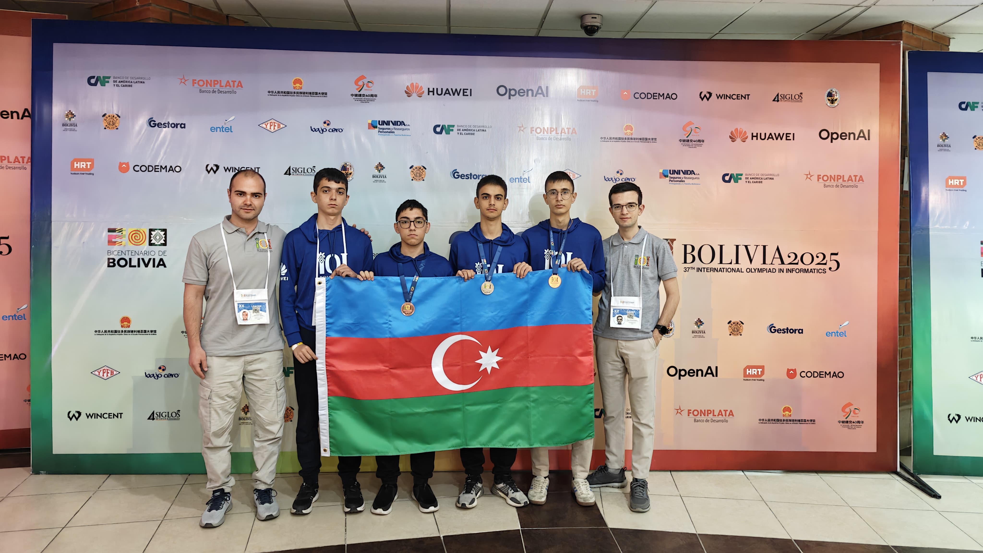 Gələcəyin kodunu bu gün yazanlar – IOI qalibləri danışırlar