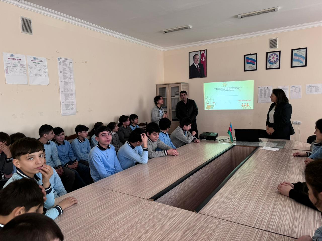 "Gələcəyin vəkilləri" qrant layihəsi çərçivəsində seminarlar keçirilib