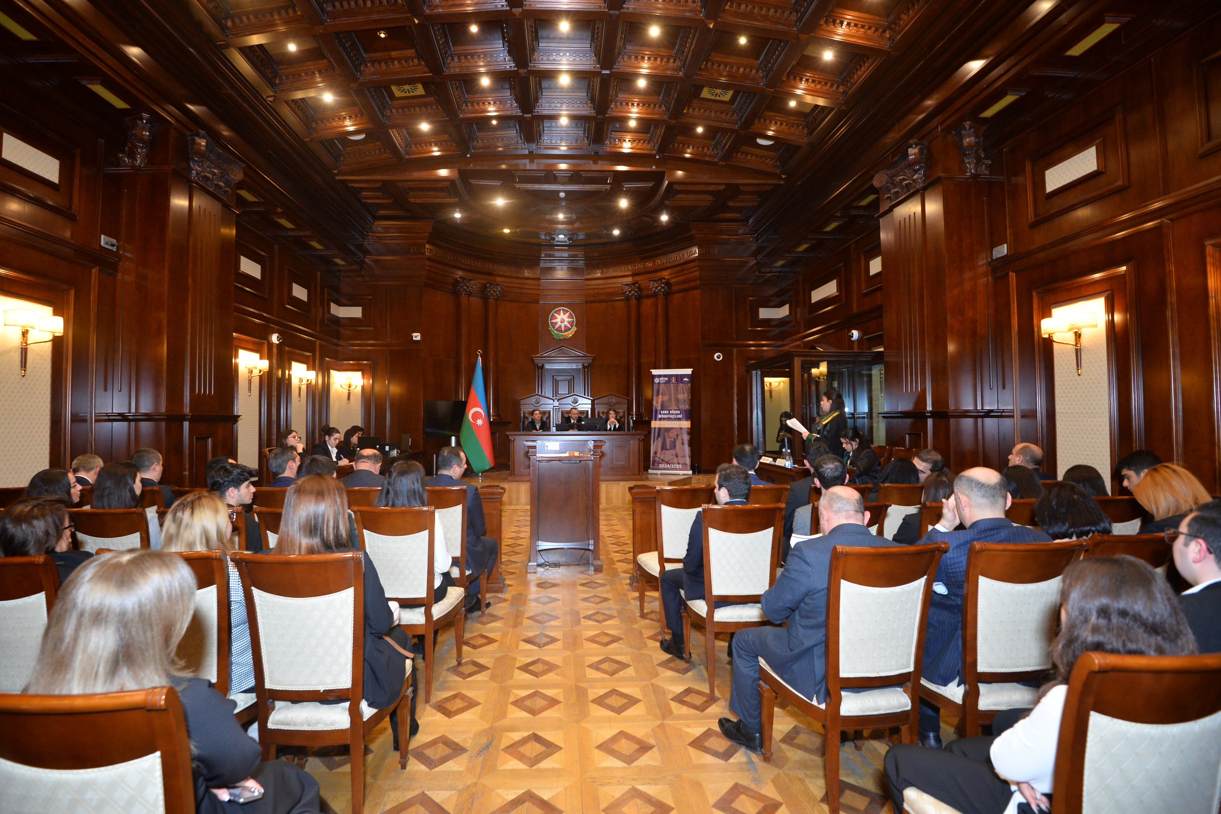 “Gənc Hüquq Müdafiəçiləri” məhkəmə müsabiqəsi qalibləri mükafatlandırılıb