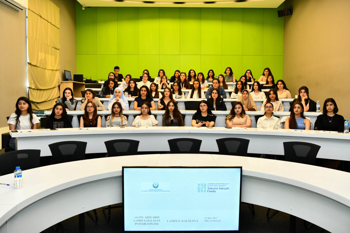 “Gənc qızların cəmiyyətə asan inteqrasiyasına hazırlıq” mövzusunda təlim keçirilib 