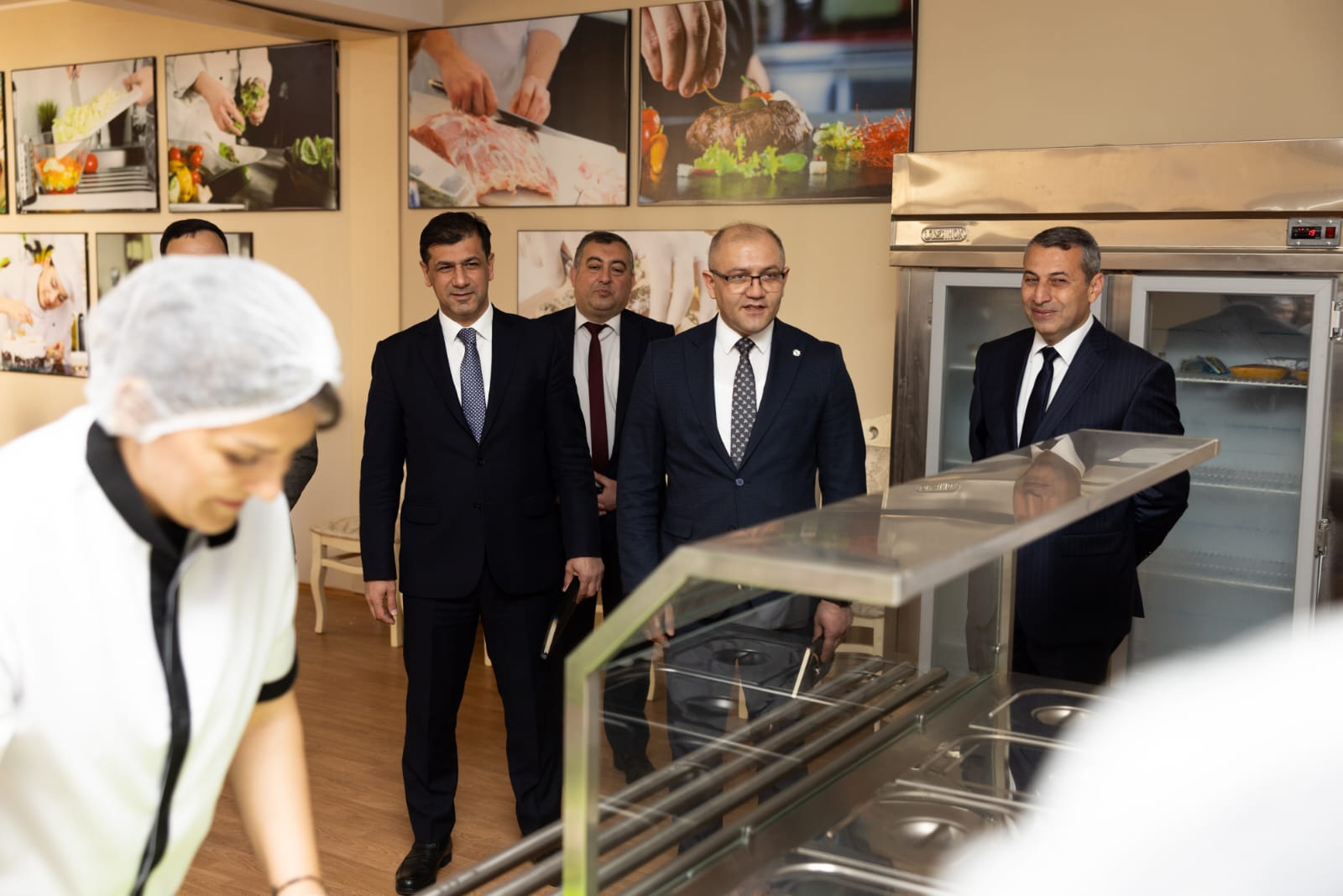 Gəncədə 100 məcburi köçkün peşə təliminə cəlb edilib 