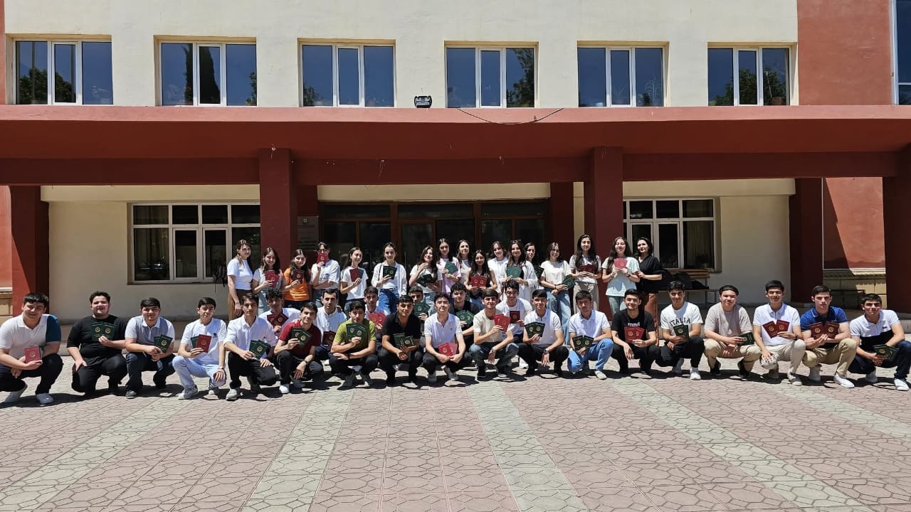 Gəncədə bu məktəb qəbul imtahanlarında 100 faiz nəticə göstərdi 