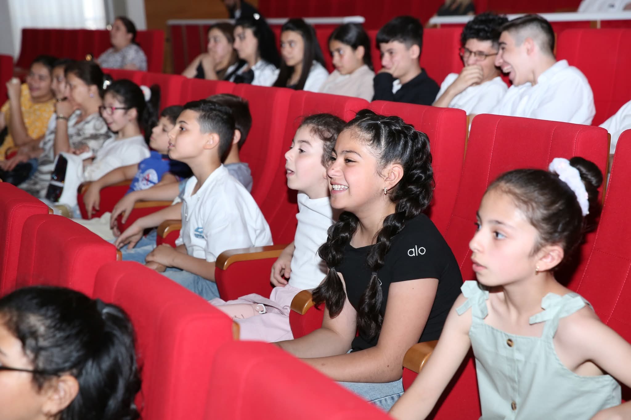 Gəncədə “Məktəblilər üçün teatr pedaqogikası” layihəsinə start verilib