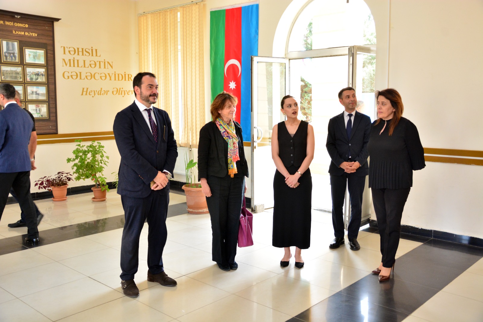 Gəncədə tarixlə diplomatiyanın görüşü