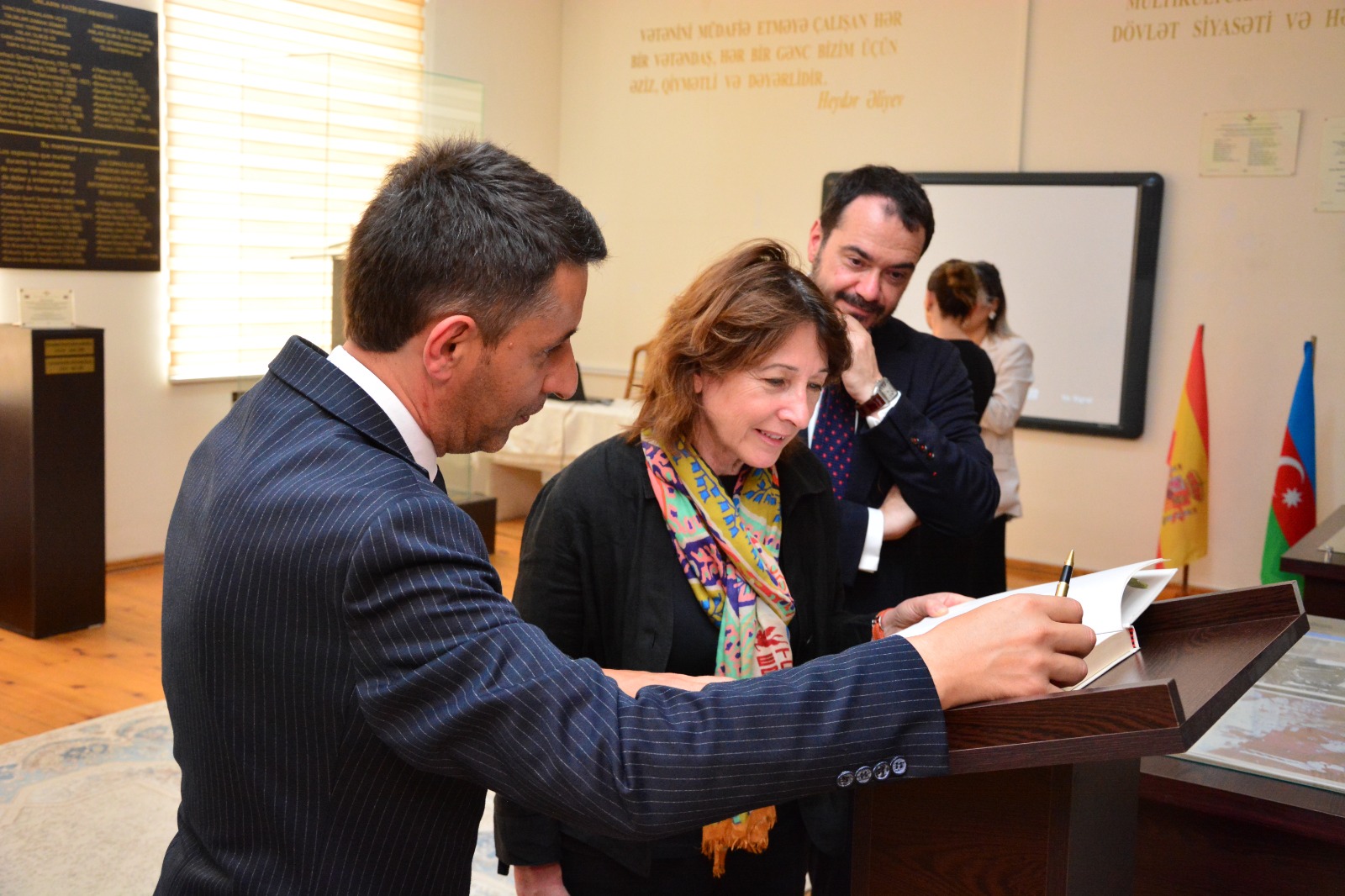 Gəncədə tarixlə diplomatiyanın görüşü